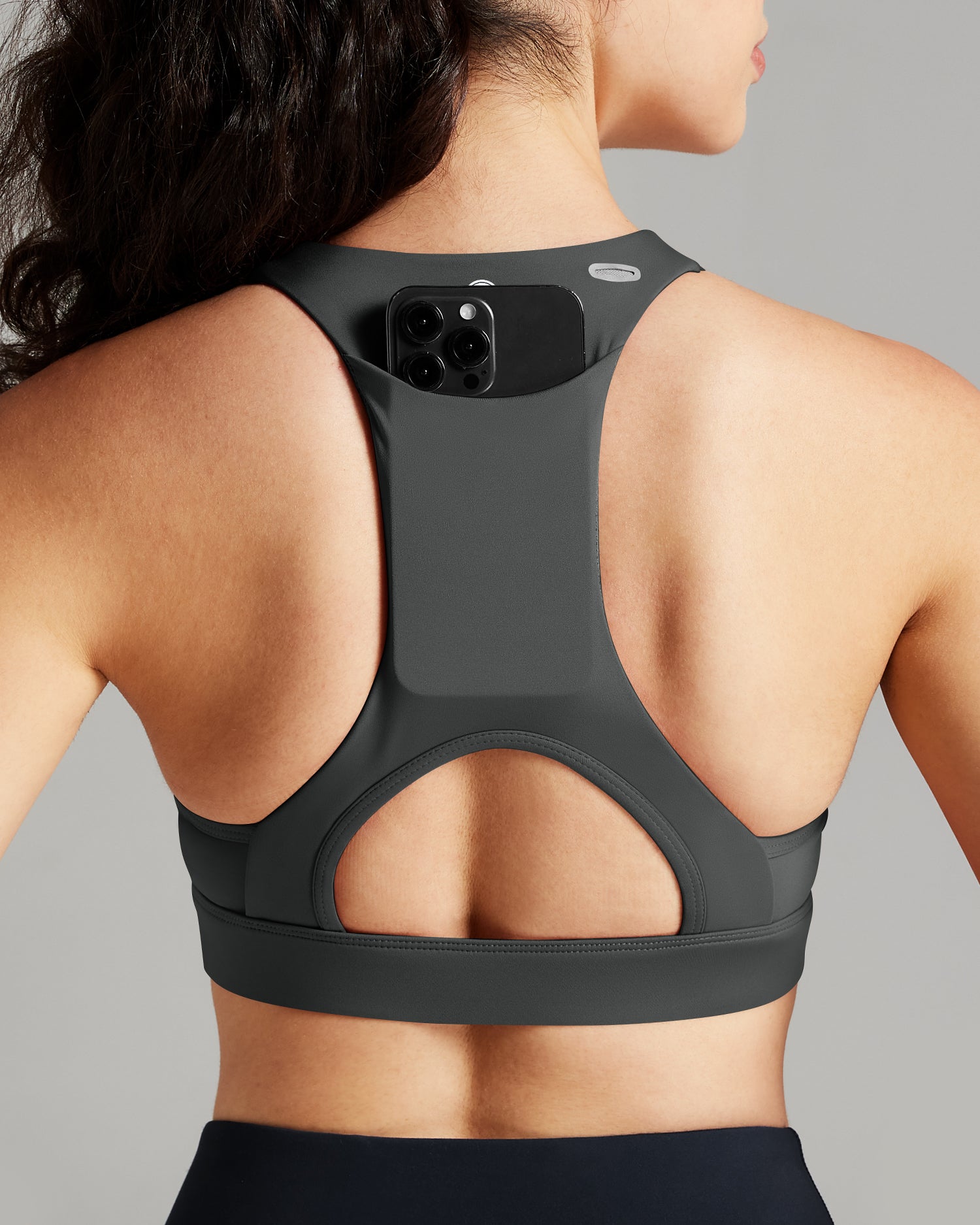 Women's V-Neck Pocket Sports Bra - Comfortable Workout Top for Running, Yoga & Gym - Perfect for Active Lifestyles