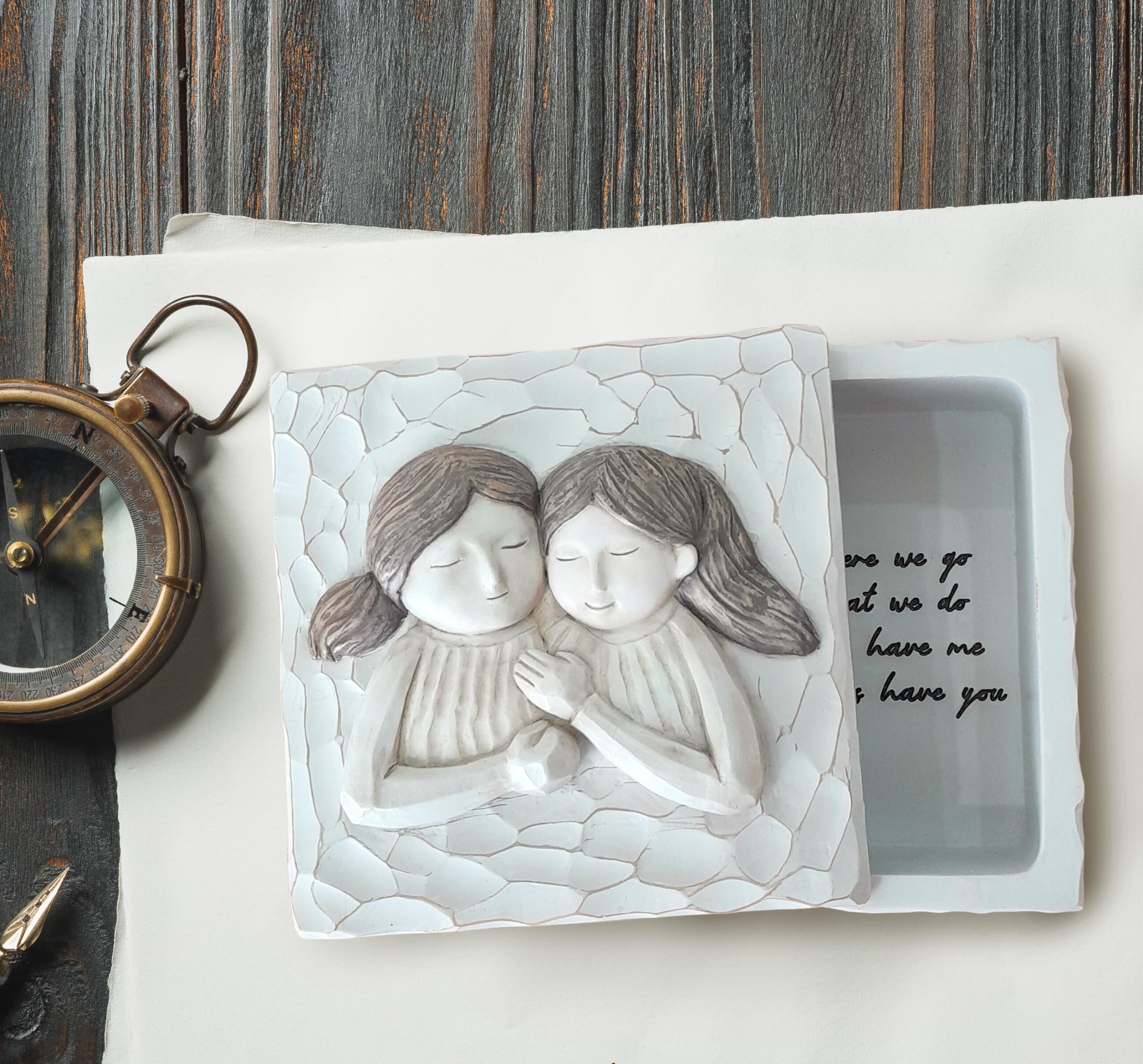 Best Friend Keepsake Box - Personalized Gift for Sisters, Long Time Friends | Birthday, Christmas, Thanksgiving, Valentine's Day Present | Jewelry Storage & Memory Box for Special Moments