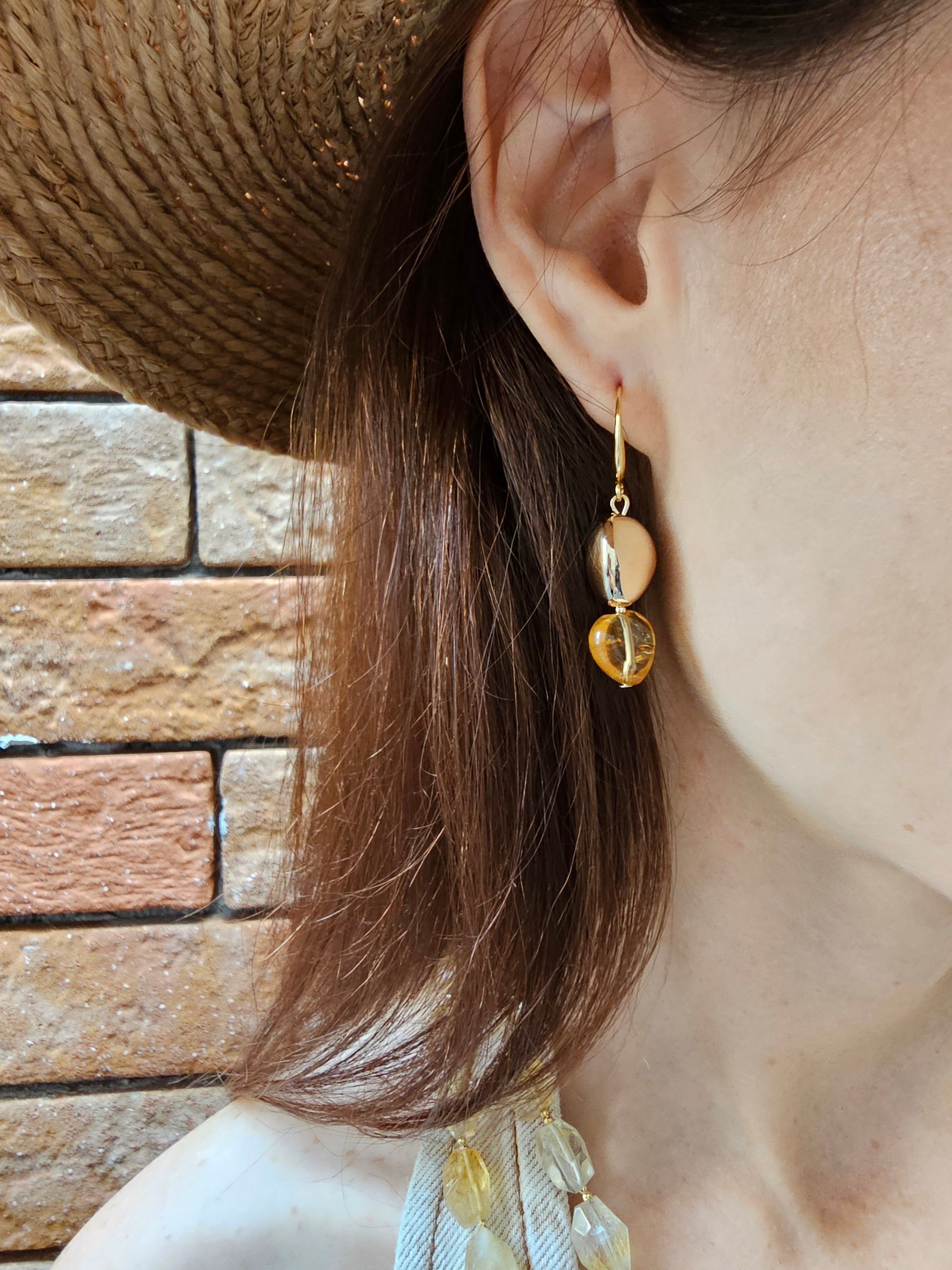 Modern Style Heart Citrine Dangle Earrings for Women - Elegant Gold Plated Jewelry Gift for Valentine's Day, Anniversary & Special Occasions - PE039