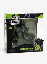 Alien Xenomorph Mini Epics #33 Action Figure by Weta Workshop - Collectible Sci-Fi Horror Model for Display & Gifts