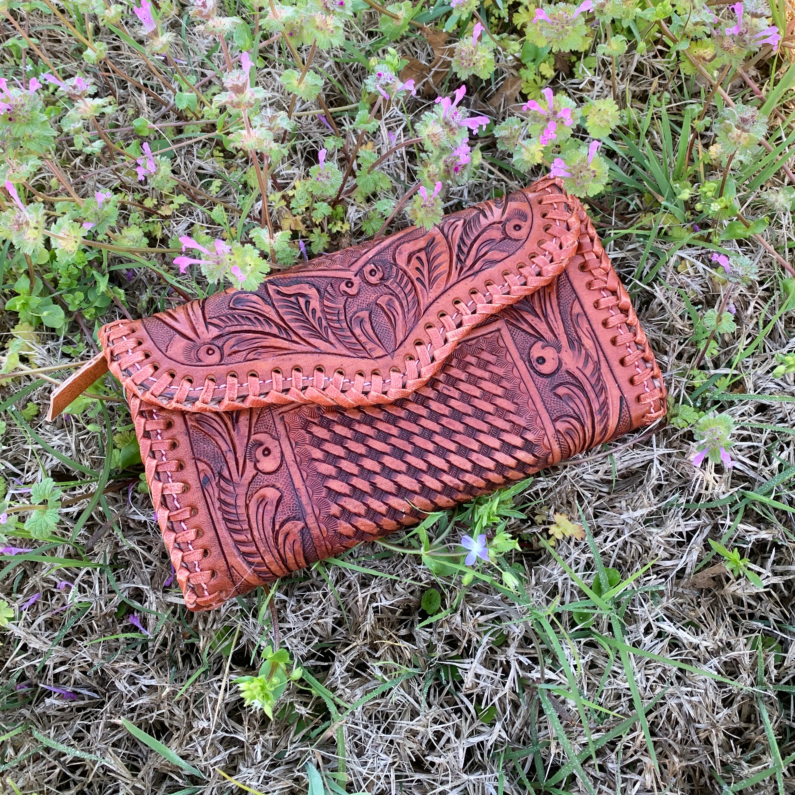 American Darling Genuine Leather Tooled & Laced Wallet for Women - Western Style Bifold Wallet with Card Slots (Perfect for Cowgirl Fashion, Rodeo Events & Everyday Use)