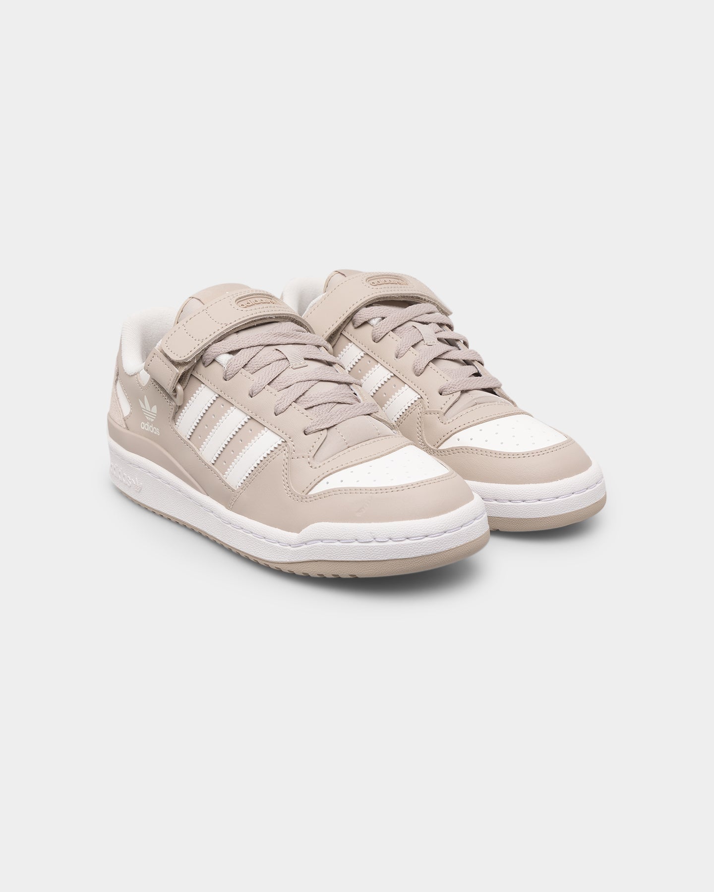 Adidas Forum Low Sneakers - Wonder Beige & Cloud White | Classic Retro Basketball Shoes for Men & Women | Perfect for Casual Wear, Street Style & Gym Workouts