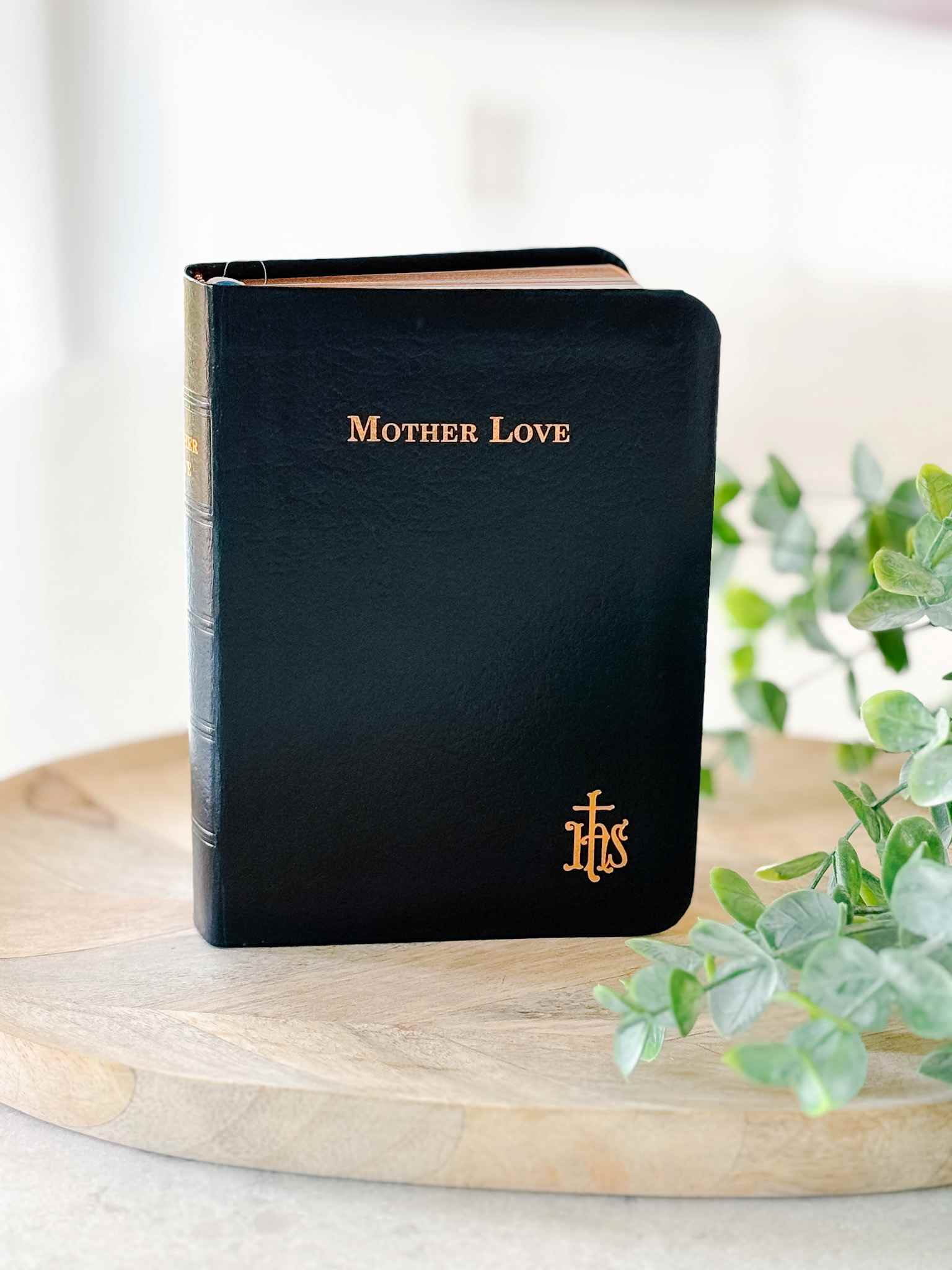 Mother Love Book - Heartwarming Stories of Motherhood & Family Bonding | Perfect for Mother's Day Gifts, Baby Showers & Family Reading Time