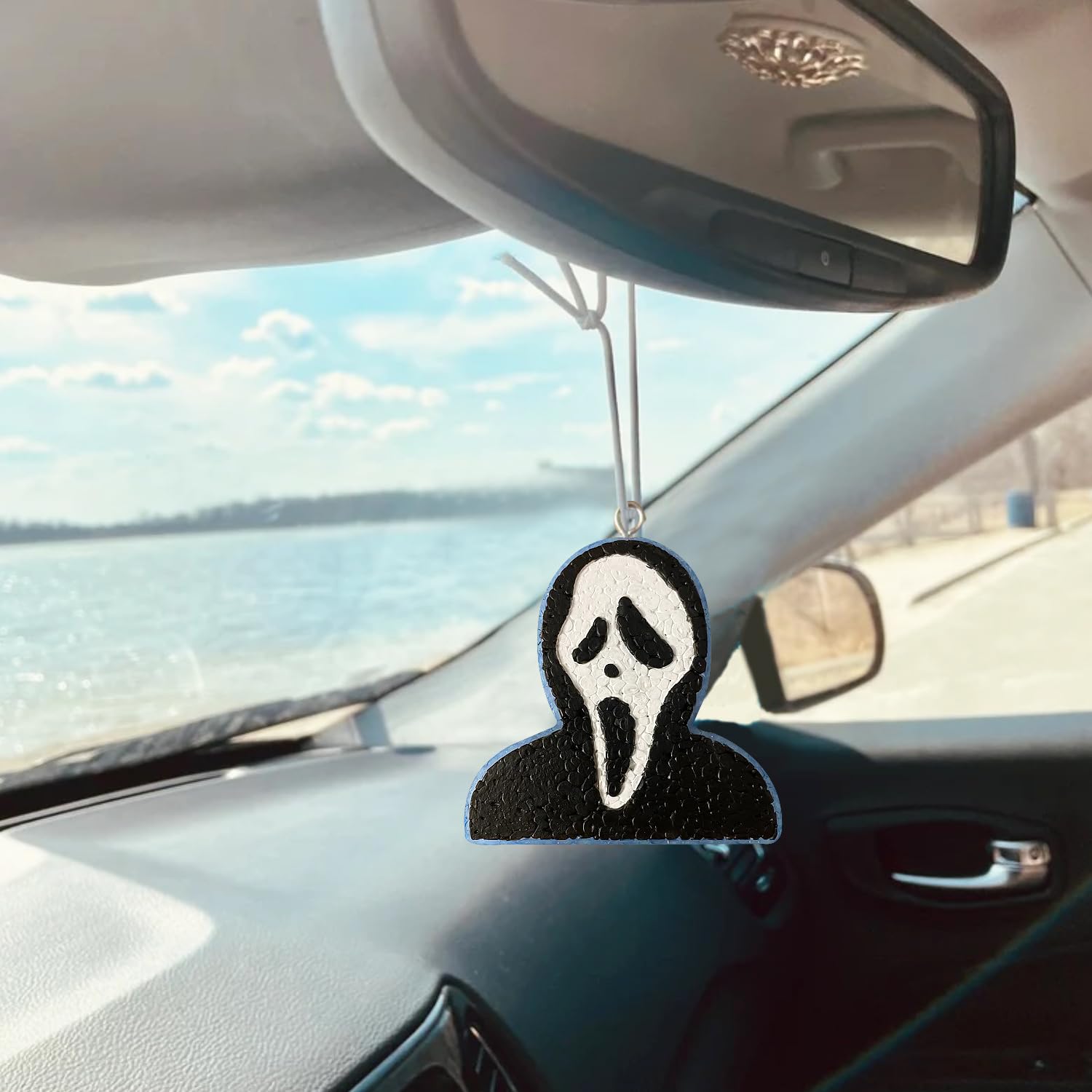 Halloween Silicone Freshies Mold - Scream Ghost Aroma Bead Car Air Freshener Kit for DIY Car & Home Decor - Perfect for Halloween Parties, Gifts & Seasonal Decorations