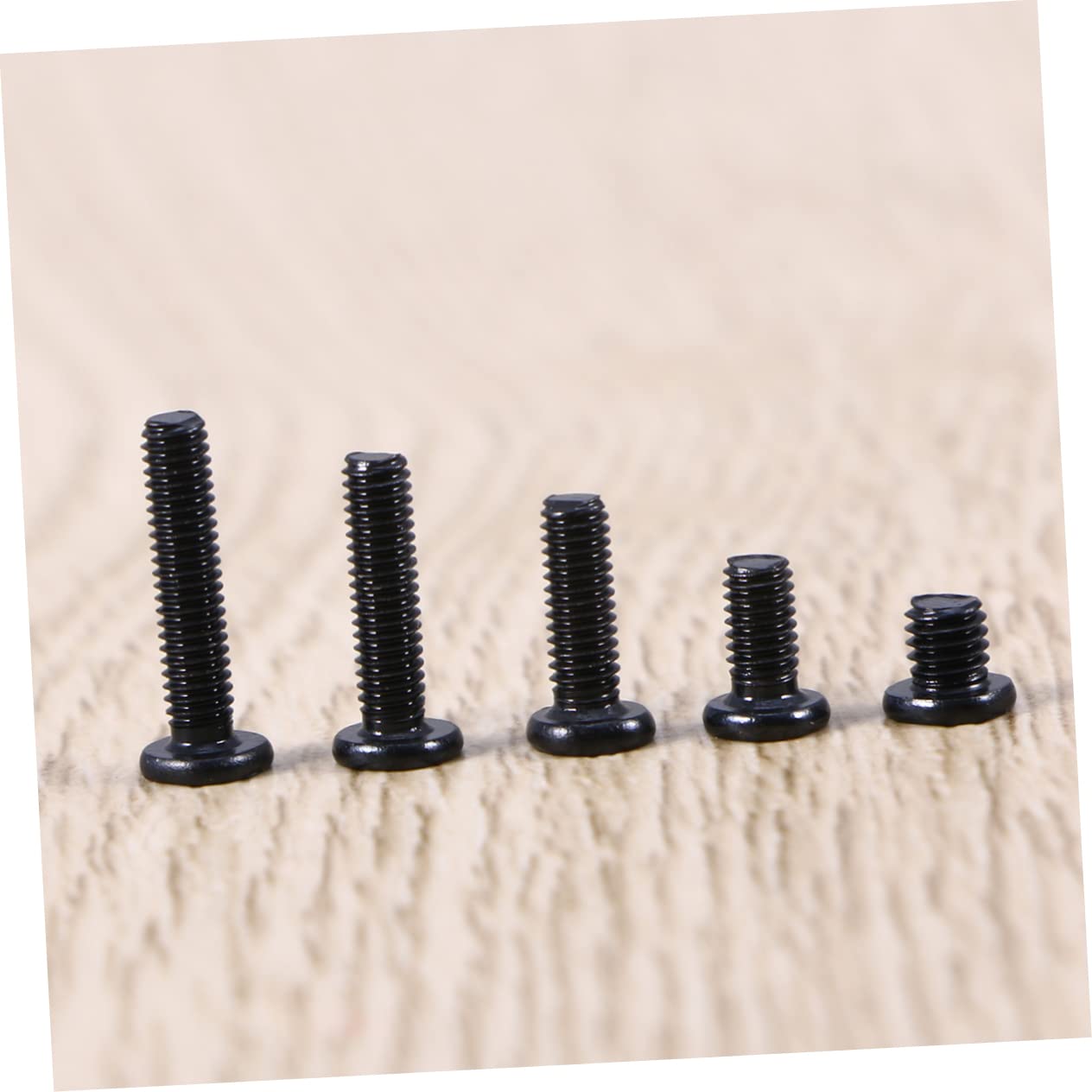 CAXUSD 900 Pcs Screw Assorted Set - 15 Sizes Stainless Steel Screws for Laptop & PC Computer Repair - Universal Hardware Accessories Kit for Electronics Maintenance & DIY Projects