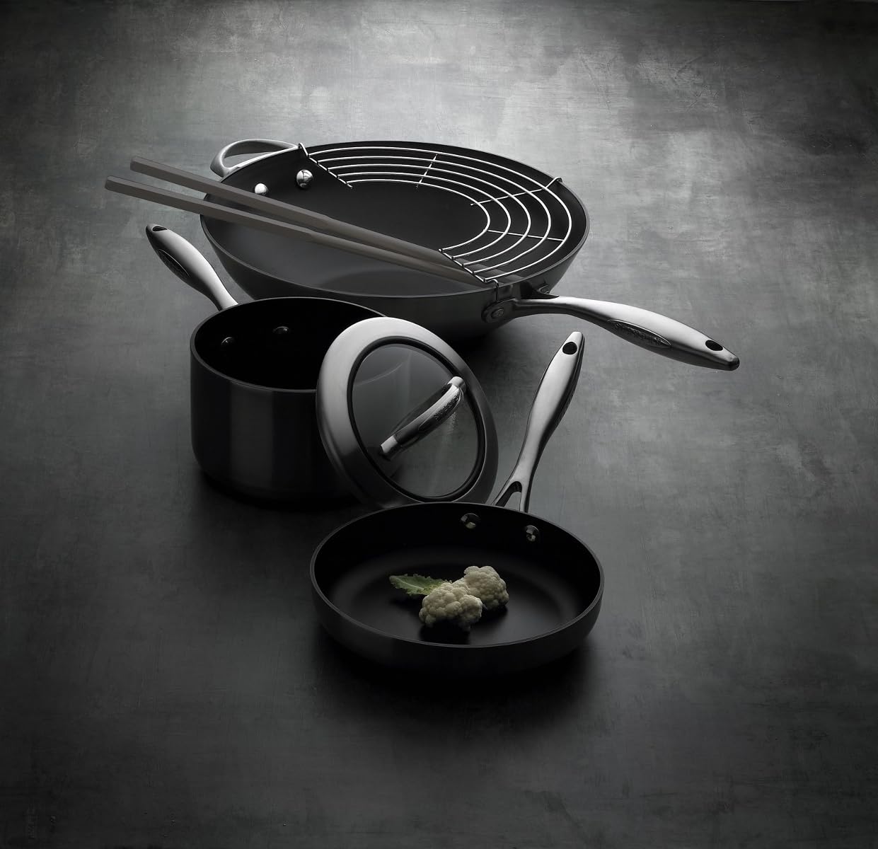 SCANPAN SC65002403 CTX Non-Stick Frying Pan - 9.5 Inch Aluminum/Stainless Steel Cookware for Sauteing, Frying & Baking - Professional Kitchen & Home Cooking Essential