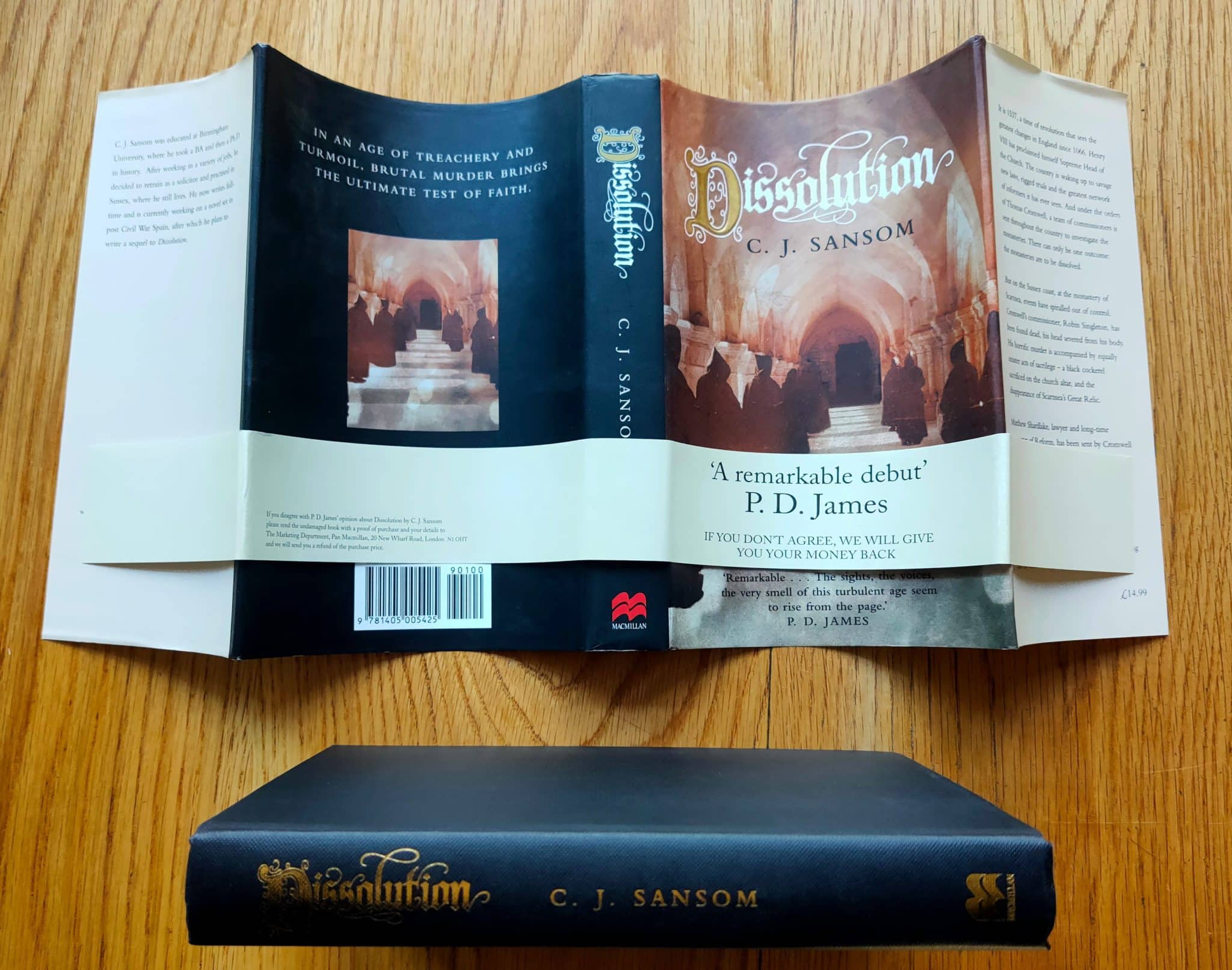 Dissolution (The Shardlake Series Book 1) - Historical Mystery Novel Set in Tudor England | Perfect for Fans of C.J. Sansom & Medieval Crime Fiction