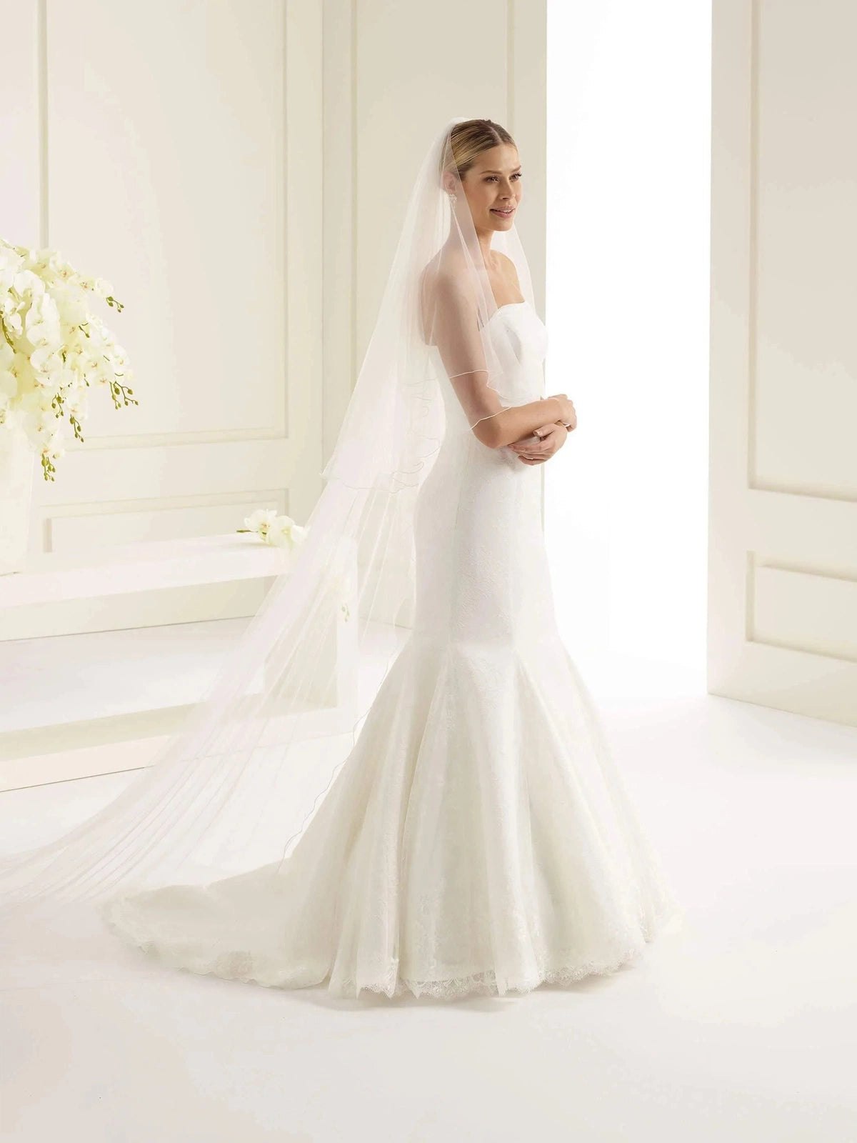 Bianco Evento Cathedral Length Two-Tier Wedding Veil with Corded Edge - Ivory Tulle Bridal Veil S143 | Perfect for Traditional Church Weddings & Formal Bridal Looks