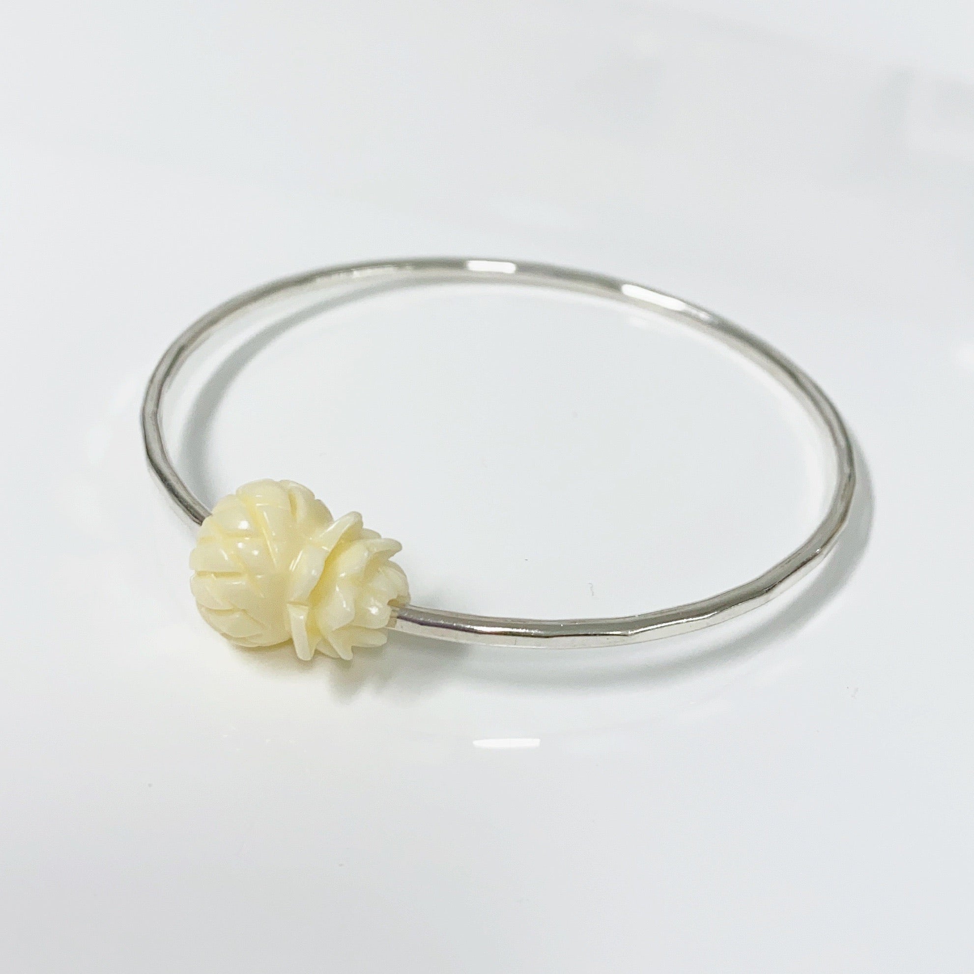 Pineapple Beaded Resin Bangle Bracelet (B427) - Tropical Summer Fashion Accessory for Women, Beach Vacation & Boho Style Outfits