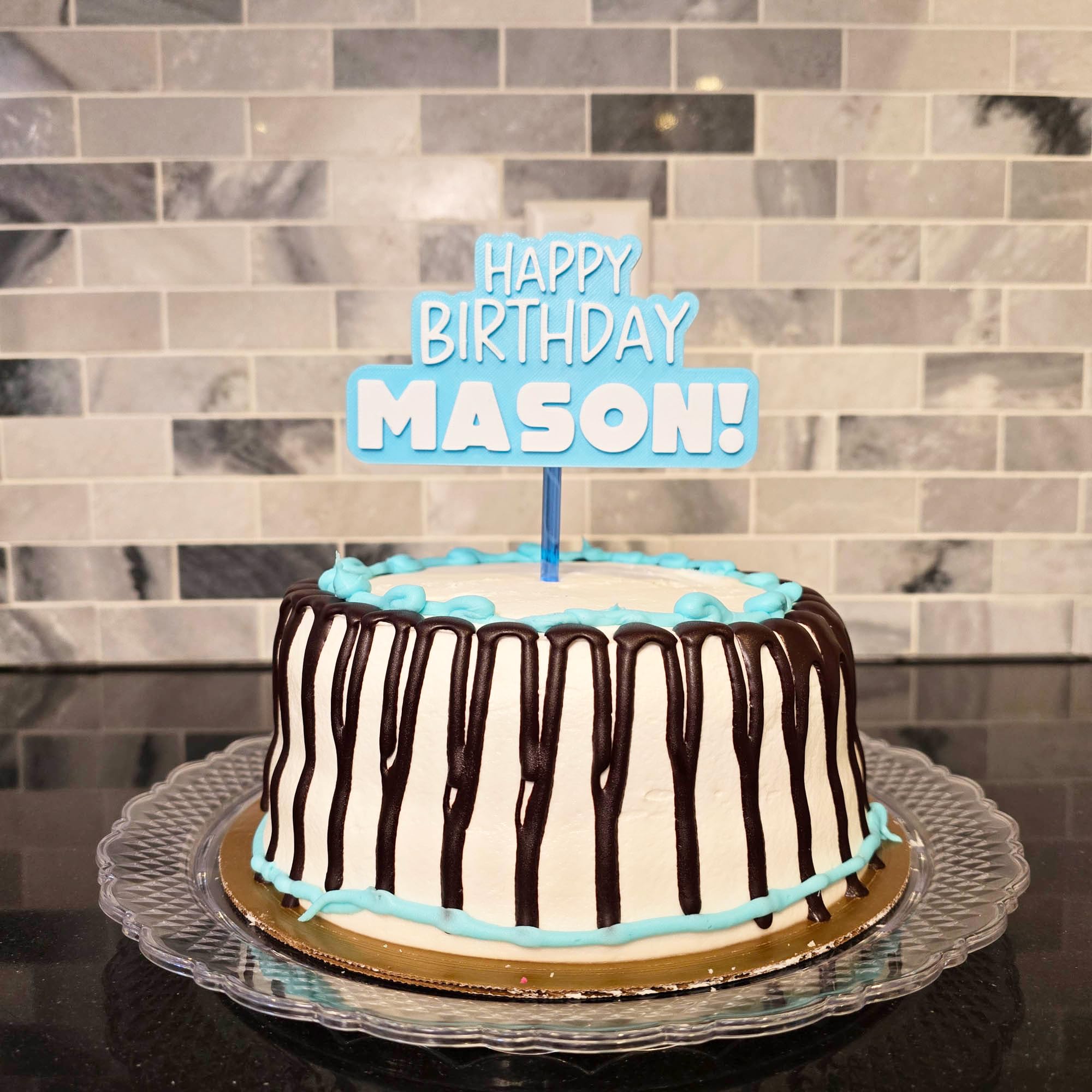 Custom Cake Topper with Name - Personalized Wedding, Birthday & Anniversary Cake Decorations - Perfect for Celebrations & Special Occasions