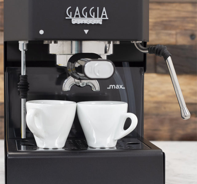 Gaggia Classic E24 Espresso Machine - Professional Italian Coffee Maker for Home Baristas | Perfect for Latte, Cappuccino & Espresso Drinks