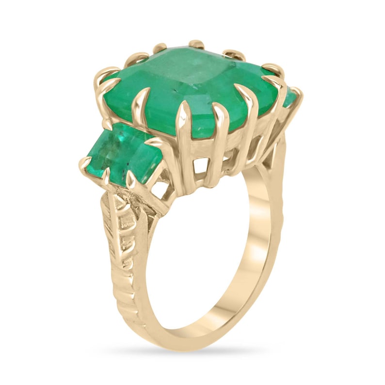 13.73tcw 18K Gold 750 Vivid Medium Green Emerald 3 Stone Trilogy Multi Prong Ring for Women - Elegant Wedding, Engagement & Anniversary Jewelry Gift
