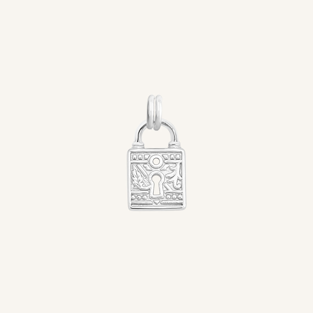 Sanctuary Keylock Charm - Elegant & Secure Keychain for Home, Office & Travel - Perfect Gift for Women & Men