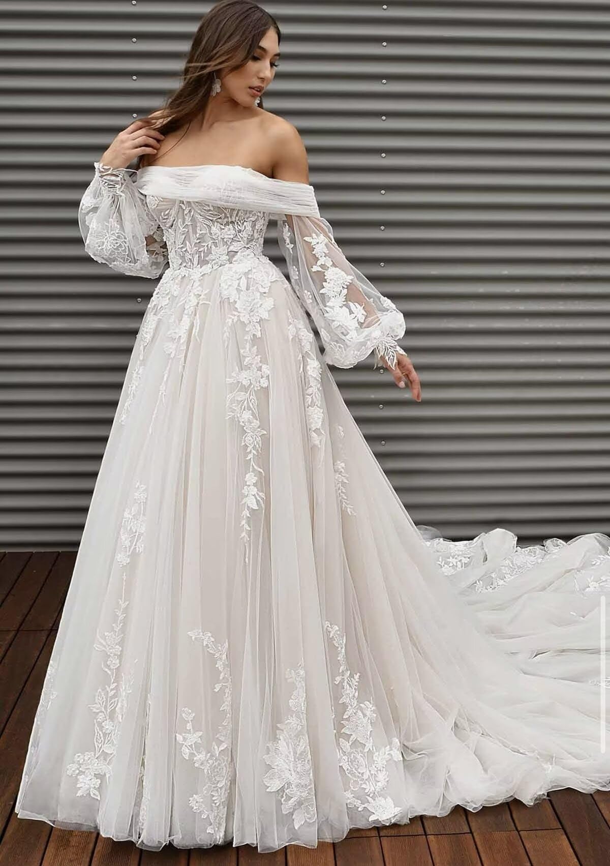 Elegant Off Shoulder Wedding Dress for Bride - Beach Wedding Gown with Puffy Tulle Sleeves & Flowing Train | Perfect for Beach Ceremonies, Vow Renewals and Romantic Photoshoots