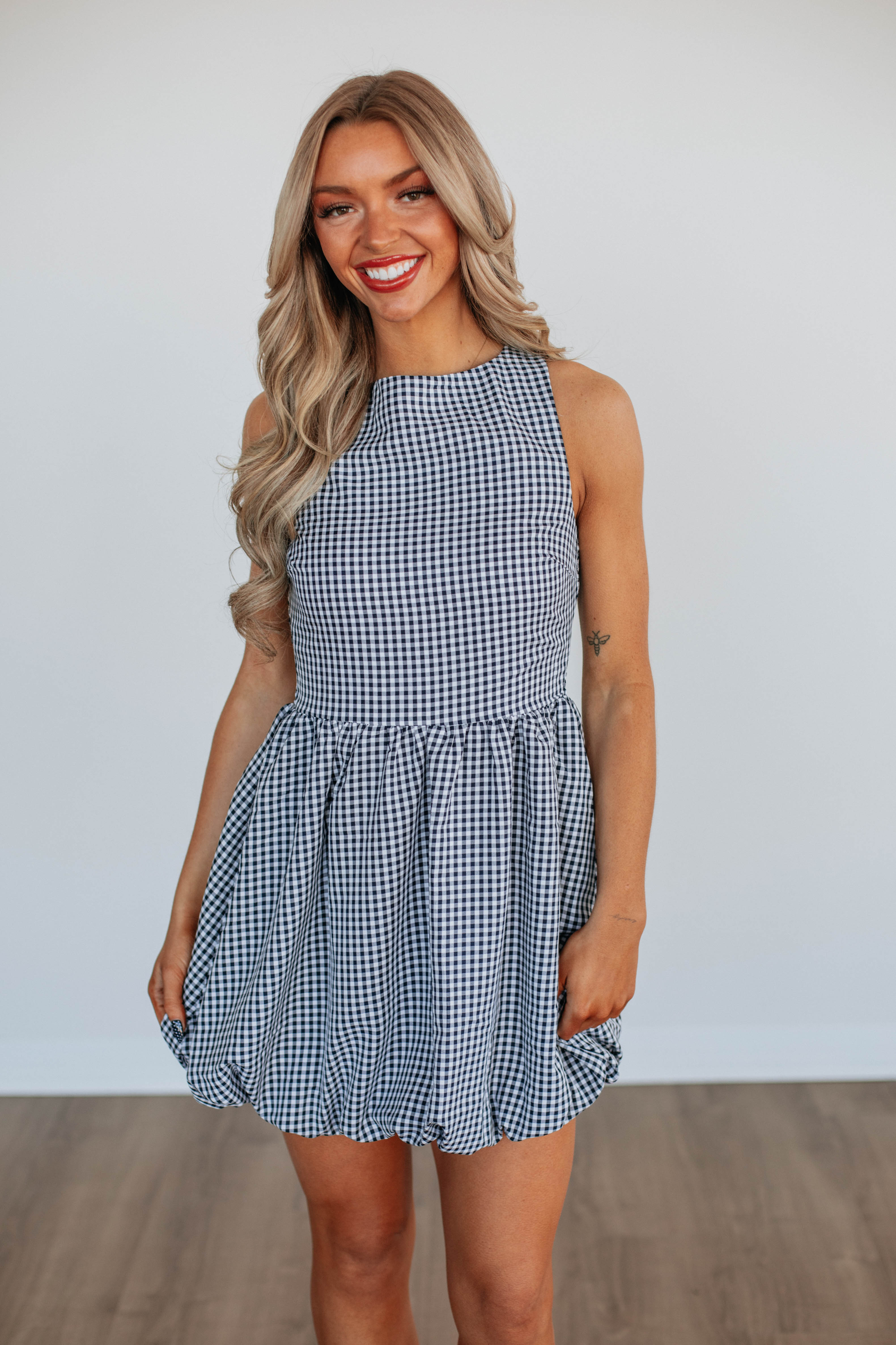 Stylish Kystia Dress for Women - Elegant Flowy Summer Maxi Dress - Perfect for Beach Vacations, Parties & Date Nights