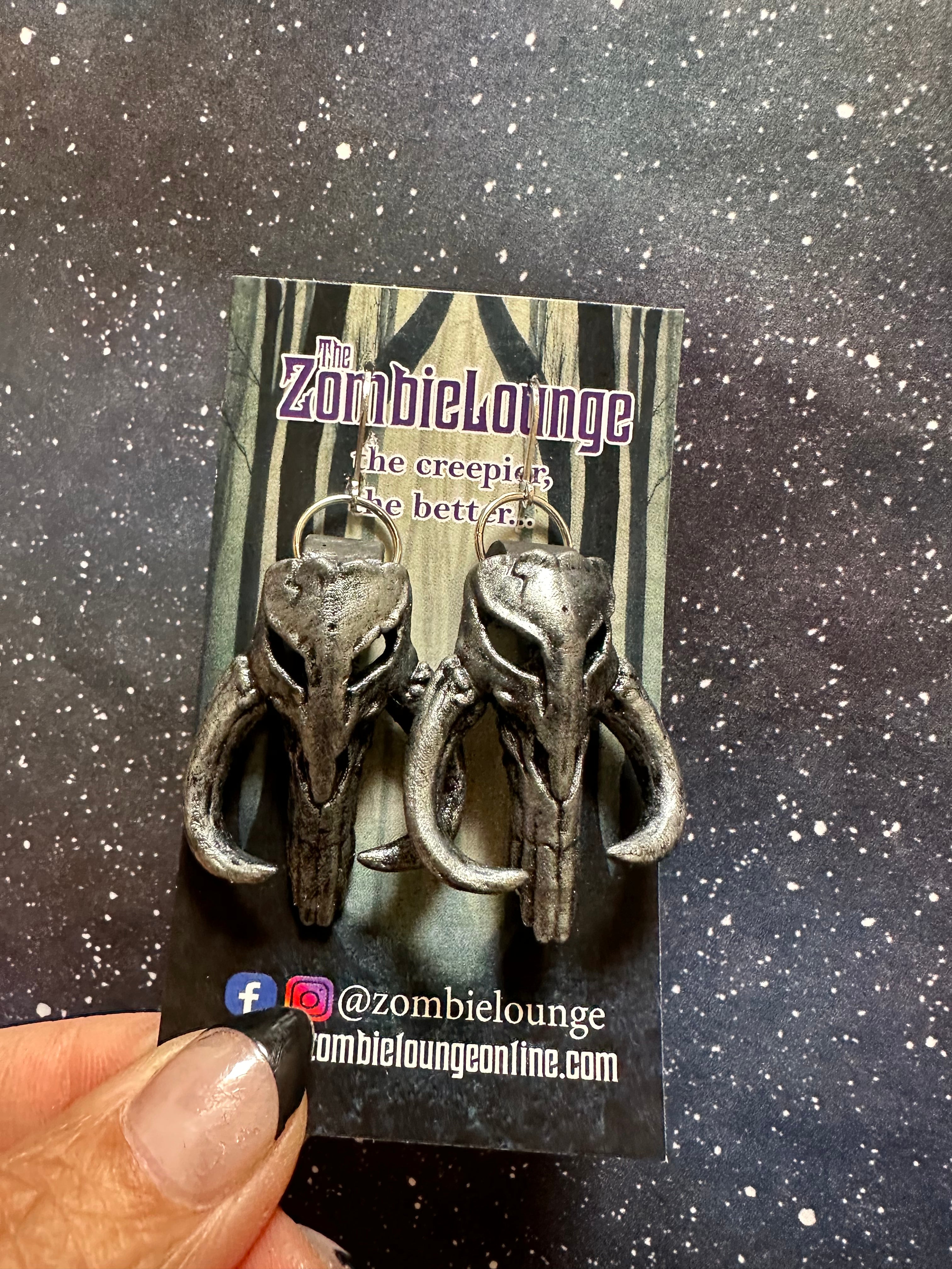 Mythosaur Skull Earrings for Women - Gothic Punk Jewelry - Star Wars Inspired Accessories - Perfect for Cosplay, Halloween, and Everyday Wear