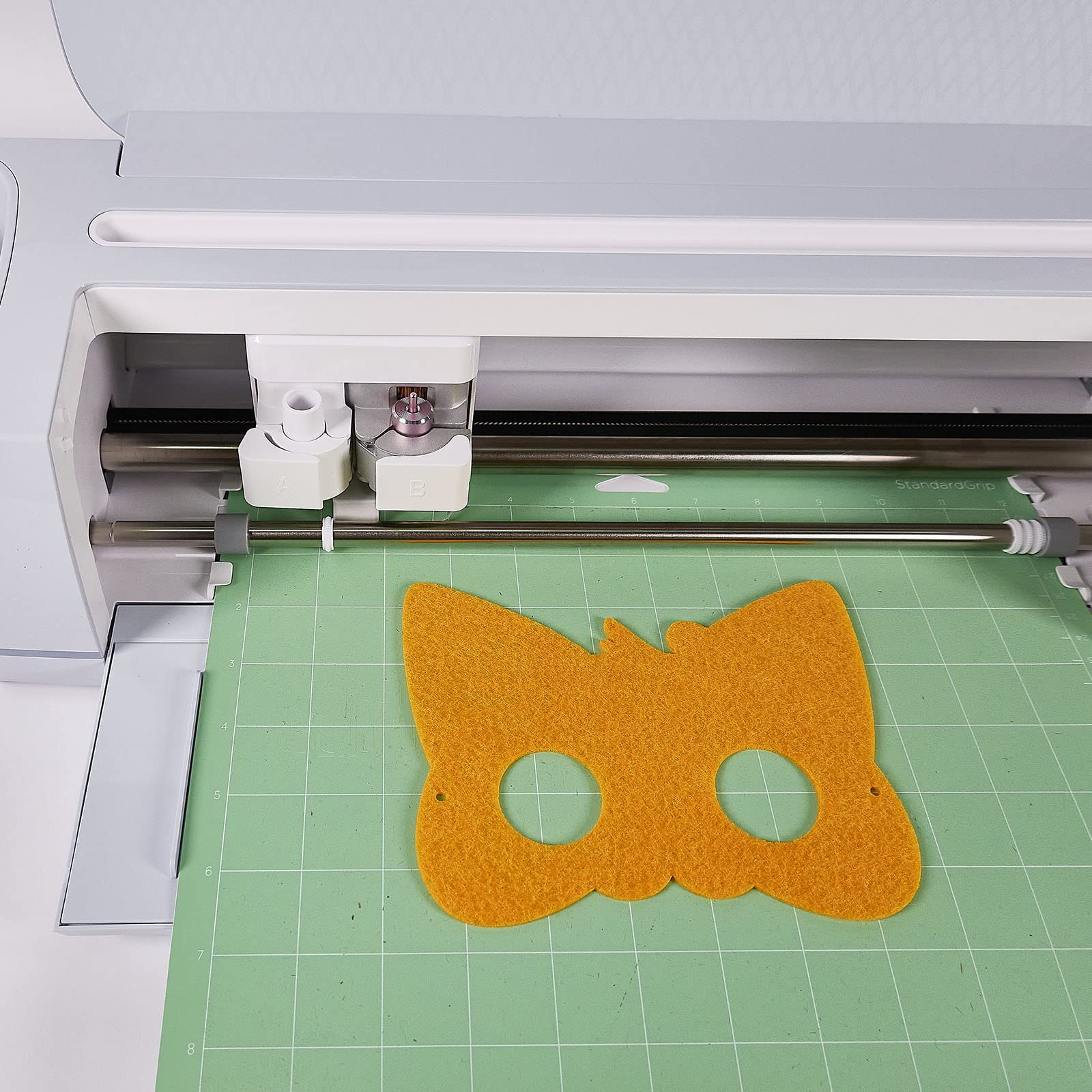 Premium Fabric Bonded Blade & Housing Compatible with Cricut Maker 3/Maker/Explore 3/Air 2/Air - Perfect for Cutting Polyester, Silk, Cotton, Denim & More | Ideal for DIY Crafts, Quilting, Apparel Design & Fabric Projects