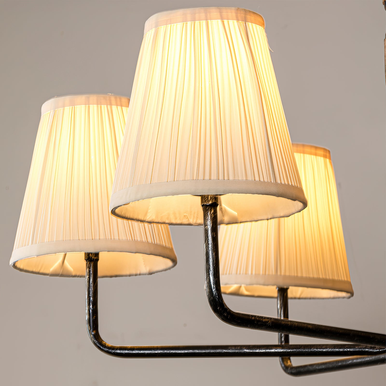 Beasley Chandelier - Elegant Crystal Ceiling Light Fixture for Dining Room, Living Room & Bedroom | Modern Home Decor Lighting