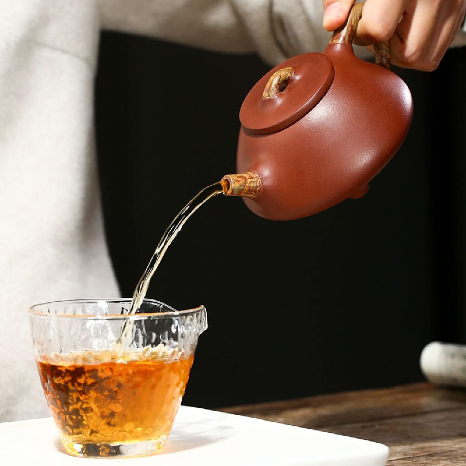 Premium 270ml Yixing Purple Sand Cast Iron Teapot - Authentic Vermilion Mud Clay Teapot for Chinese Tea Ceremony, Home Brewing & Gift Giving