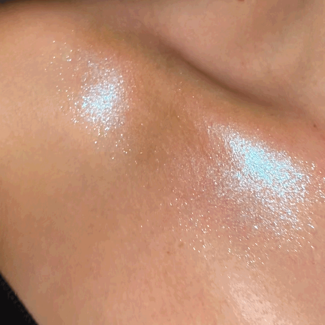 KimChi Chic Beauty Pearl Gone Wild Highlighter - Vegan & Cruelty-Free Makeup for Glowing Skin | Perfect for Night Out, Photoshoots & Special Occasions