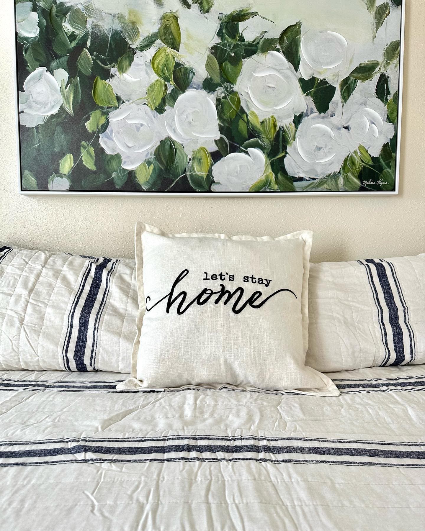 Farmhouse Stripe Reversible Cotton Quilt Set - Queen Size Bedding with Matching Pillow Shams - Soft & Breathable Comforter for Cozy Bedroom Decor - Perfect for Guest Rooms, Master Bedrooms & Airbnb Stays