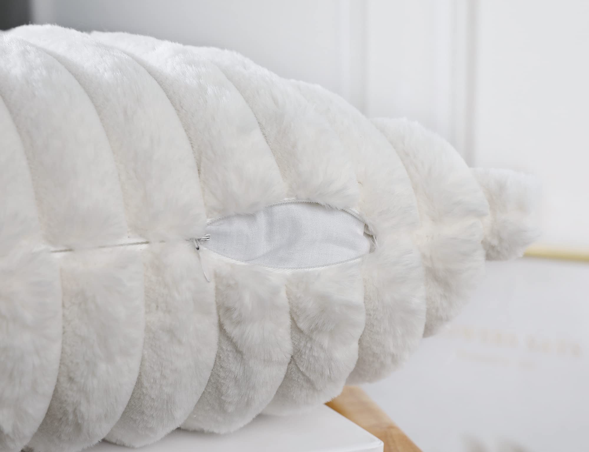 PANOD Faux Fur Decorative Lumbar Throw Pillow Covers 14x36 Inches - Plush Long Boho Pillow Cases for Couch, Bed & Sofa - Farmhouse Living Room Decor - Soft White Pillow Covers - Perfect for Cozy Home, Lounge & Guest Room Decor