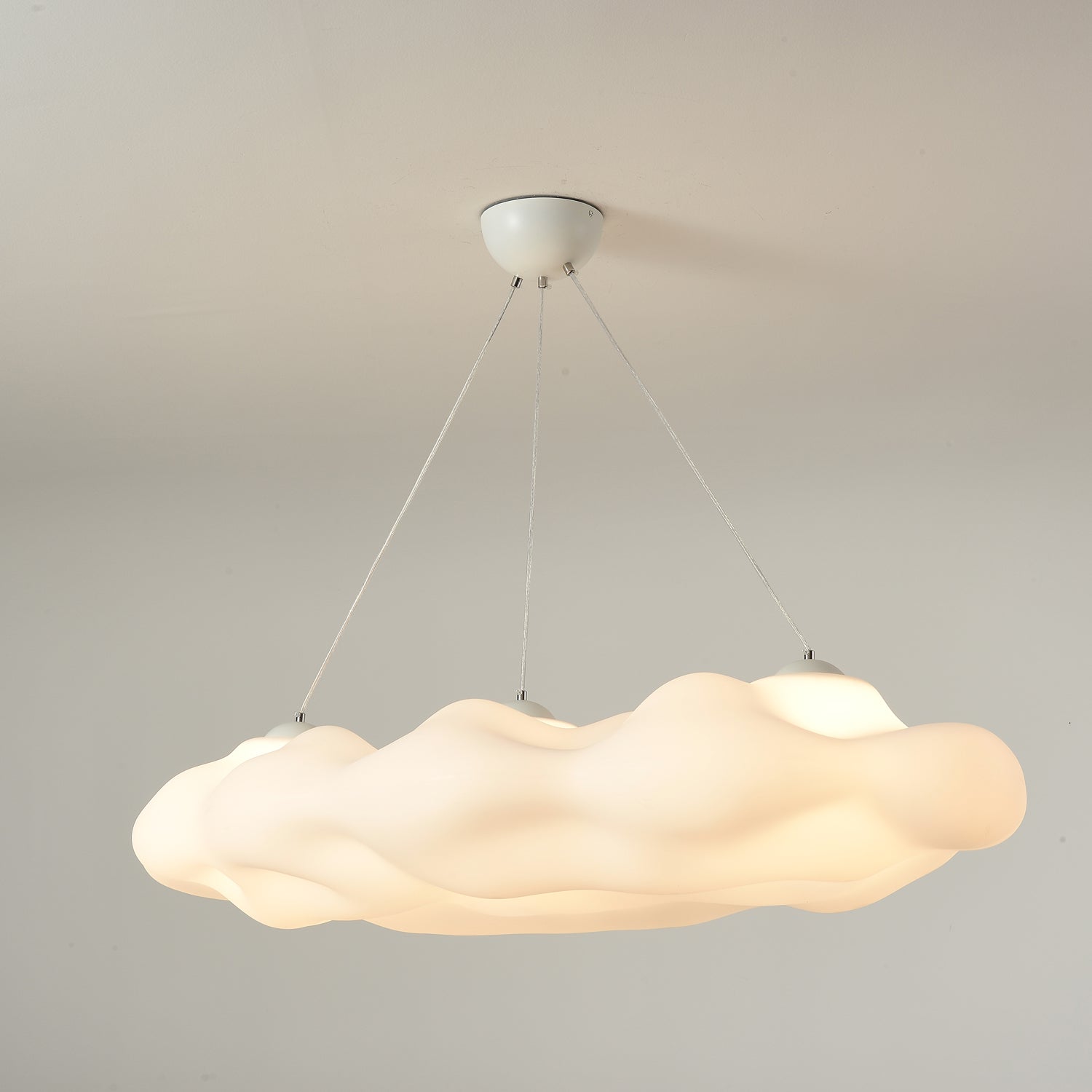 Cloudys Modern Pendant Light - Elegant Hanging Ceiling Fixture for Dining Room, Kitchen Island & Bedroom Decor