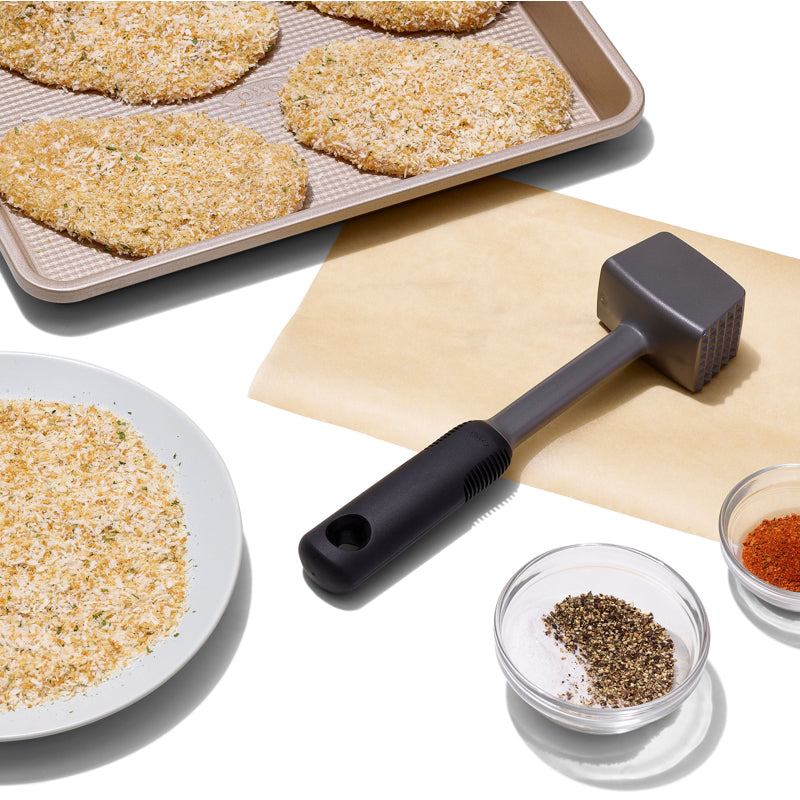 OXO Meat Tenderizer - Premium Kitchen Tool for Tenderizing Beef, Chicken & Pork - Perfect for Grilling, BBQ & Home Cooking