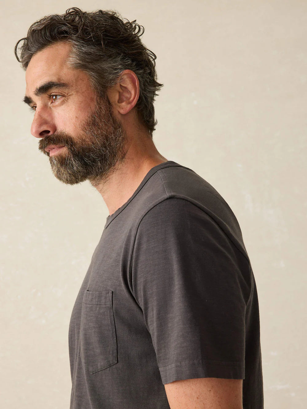 Faherty Sunwashed Pocket T-Shirt for Men - Soft Washed Black Cotton Tee - Casual Wear & Summer Outfits