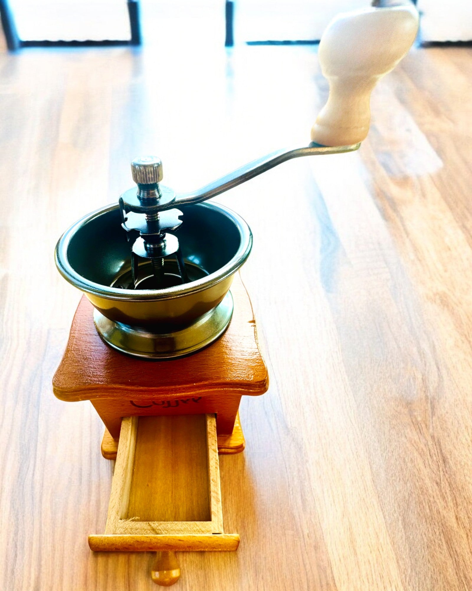 Traditional Coffee Grinder Aromat Klasyki - Handmade Wooden Mill with Engraving & Personalization Option - Perfect Gift for Coffee Lovers, Home Baristas & Kitchen Decor