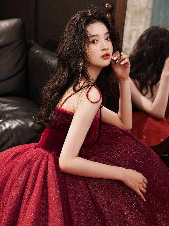Burgundy Sweetheart Neckline Tulle Short Prom Dress - Elegant Puffy Homecoming Dress for Women | Perfect for Prom, Homecoming, and Special Occasions