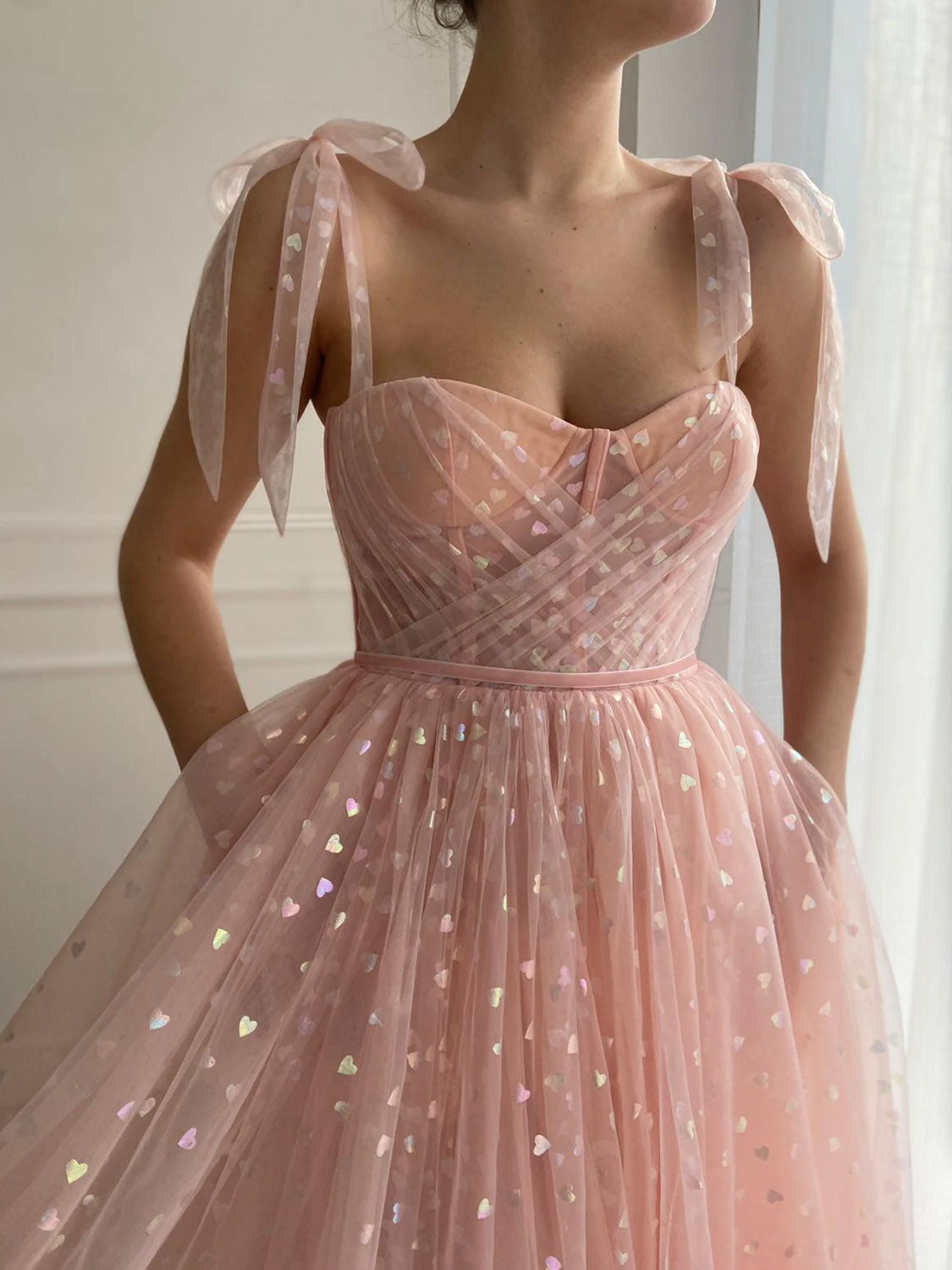 Sweetheart Neck Tulle Lace Short Pink Prom Dress for Women - Elegant Homecoming Dresses for Party, Dance, and Special Occasions