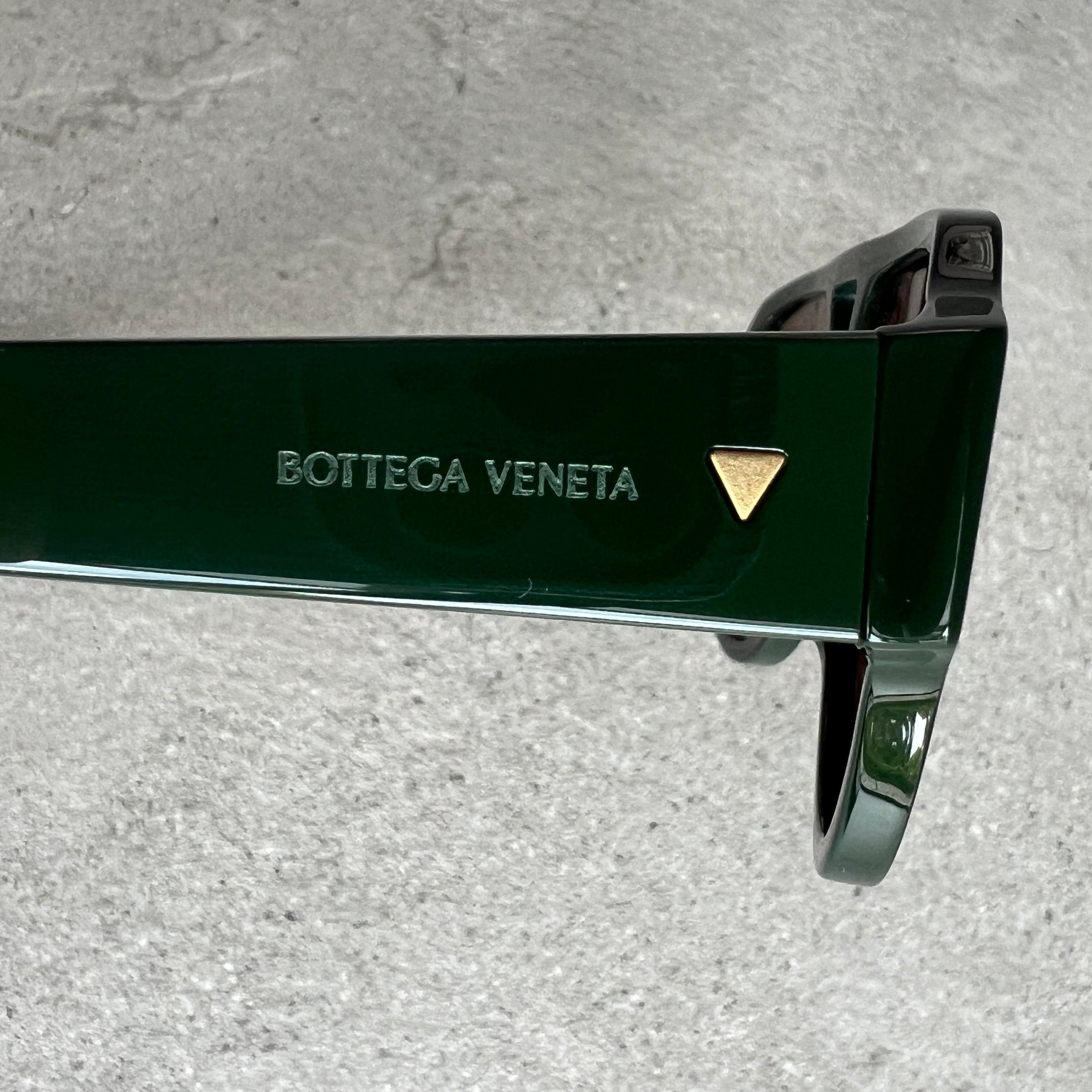 BV1318S Polarized Aviator Sunglasses for Men & Women - Green/Brown Lenses, UV Protection, Lightweight & Comfortable - Perfect for Driving, Outdoor Sports & Fashion Accessories