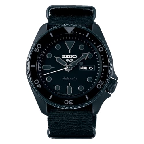 Dial / bezel: black, case: black, band: black (nylon)