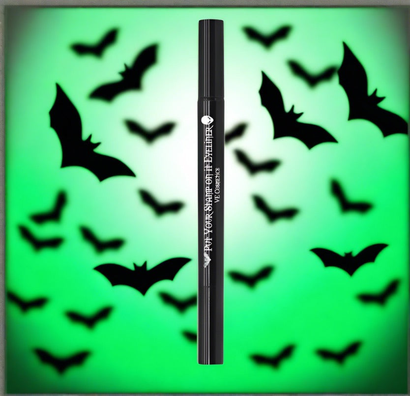 Green Bat Stamp Eyeliner - Waterproof & Long Lasting Liquid Eyeliner for Precise Winged Liner - Perfect for Parties, Halloween Makeup & Cosplay Looks (One Size)