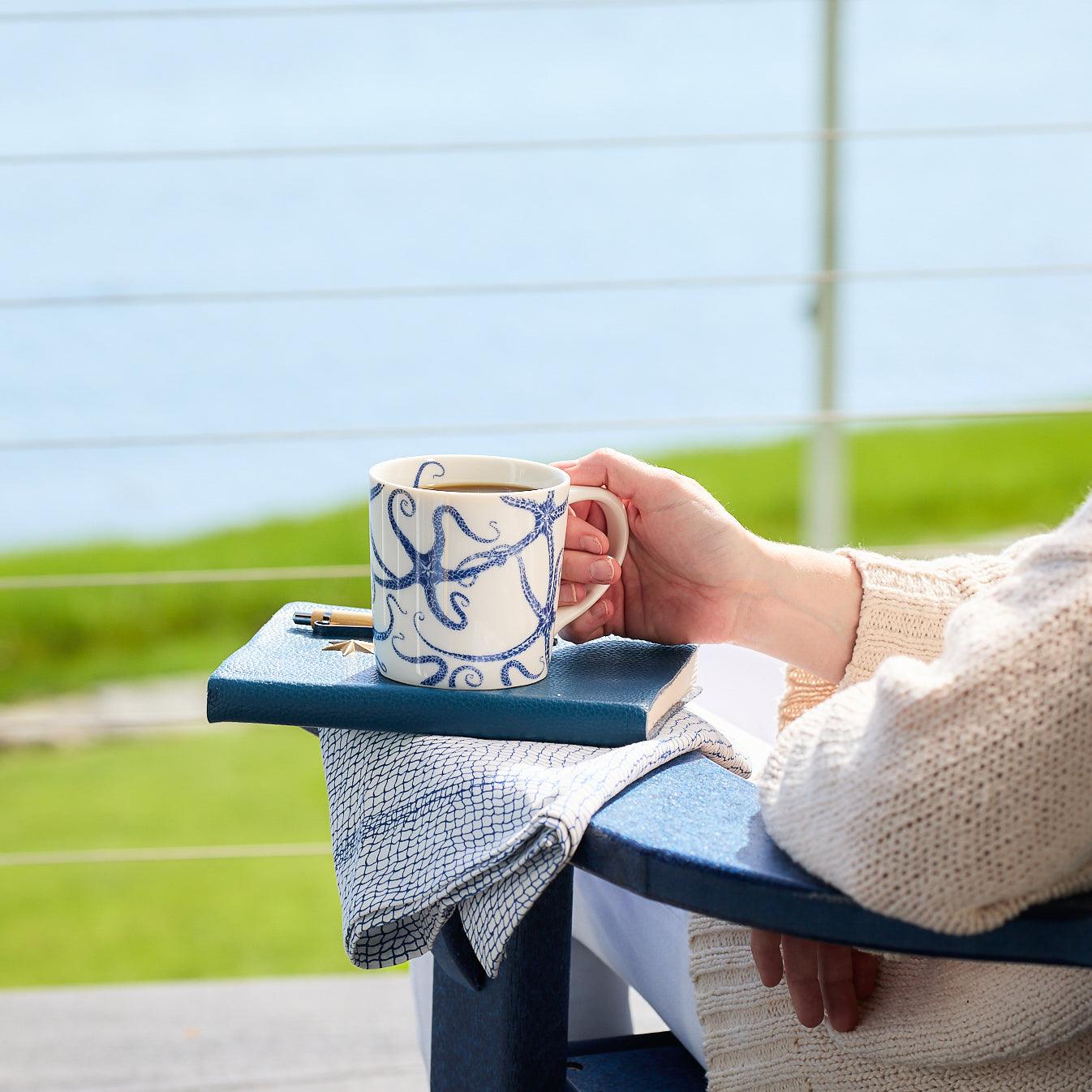 Blue Starfish Coffee Mug - Ceramic Ocean-Themed Cup for Tea, Hot Drinks & Home Decor - Perfect for Beach Lovers & Coastal Style Kitchens