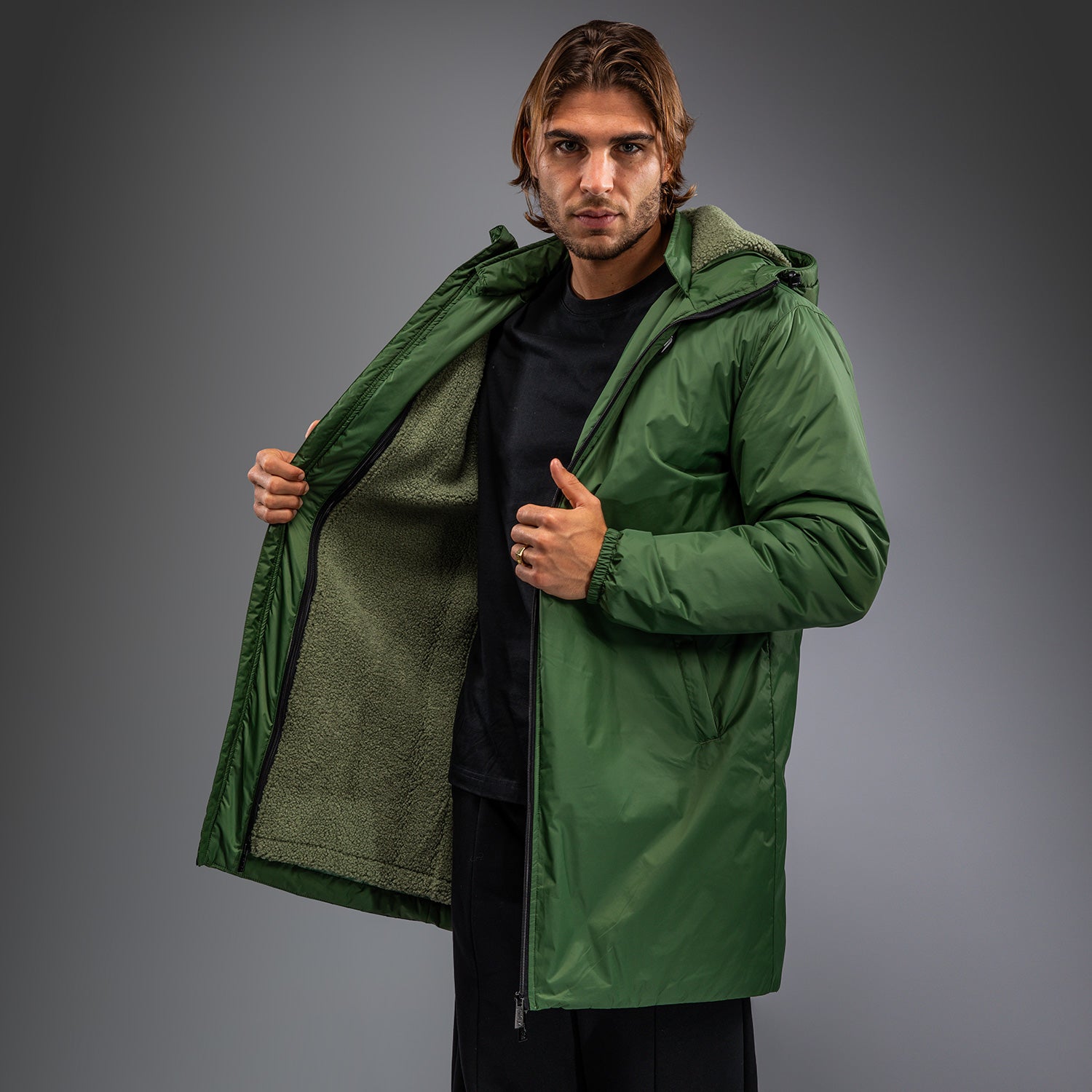 Venum Urban Guard Parka Jacket for Men - Waterproof Winter Coat, Windproof Hooded Jacket in Forest Green - Perfect for Outdoor Activities, Hiking & Casual Wear