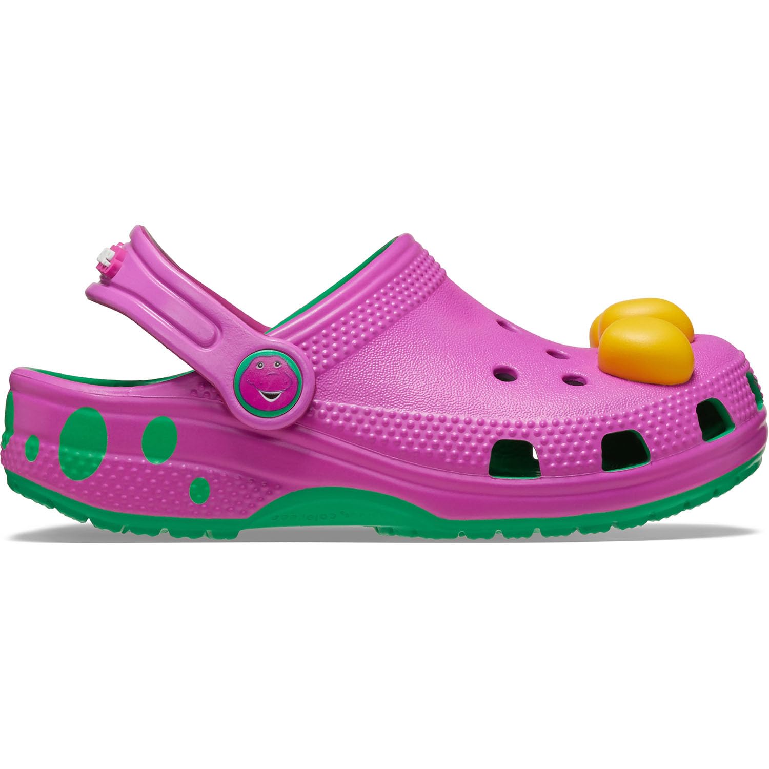 Crocs Unisex-Child Classic Clogs | Comfortable Kids Water Shoes for Beach, Pool & Outdoor Play | Lightweight & Slip-Resistant