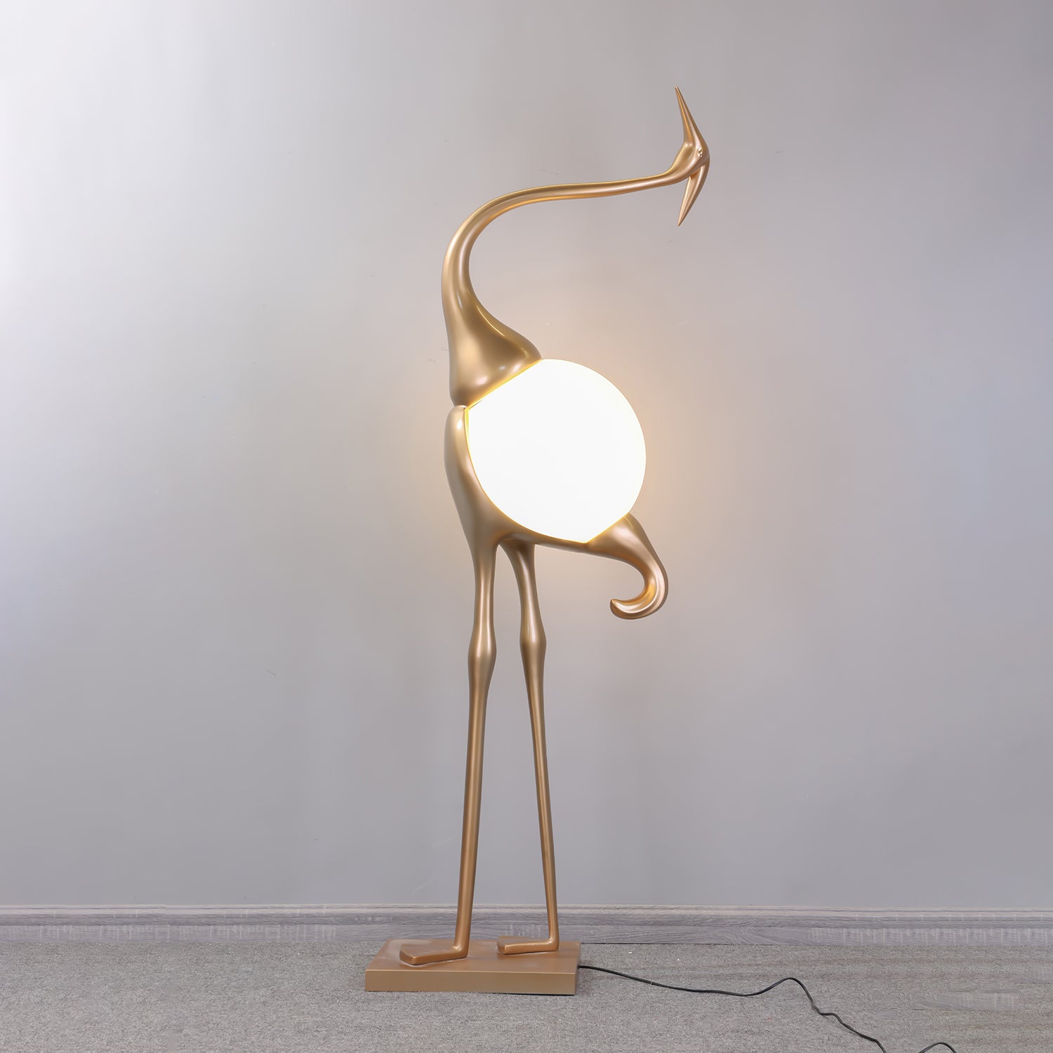 Modern Heron Sculpture Floor Lamp - Elegant Handcrafted Bird Decor for Living Room, Bedroom & Office - Adjustable Height & Warm LED Lighting for Cozy Ambiance