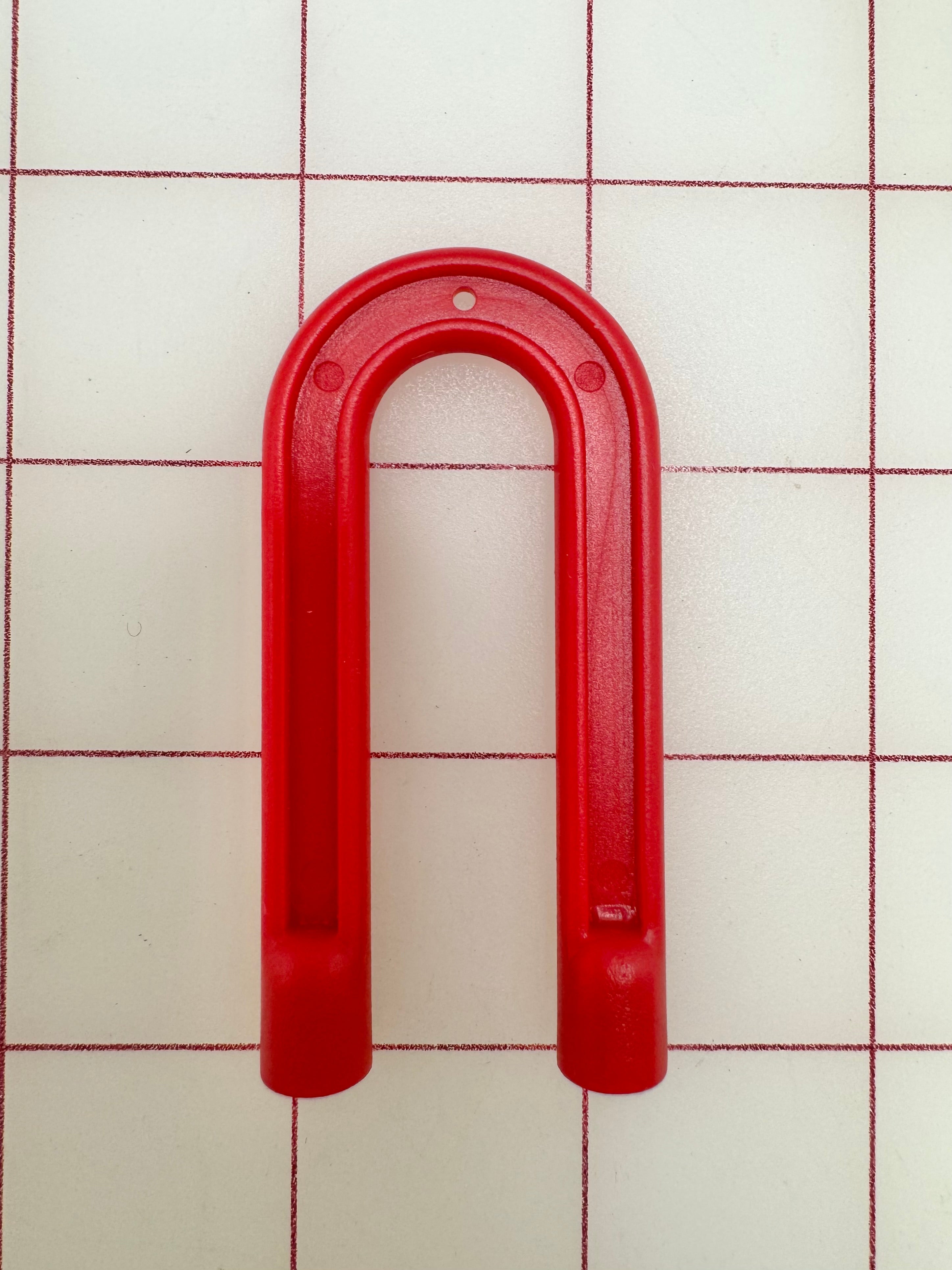 Strong Horseshoe Magnet for Picking Up Pins, Nails & Small Metal Objects - Perfect for Science Experiments, DIY Projects & Workshops