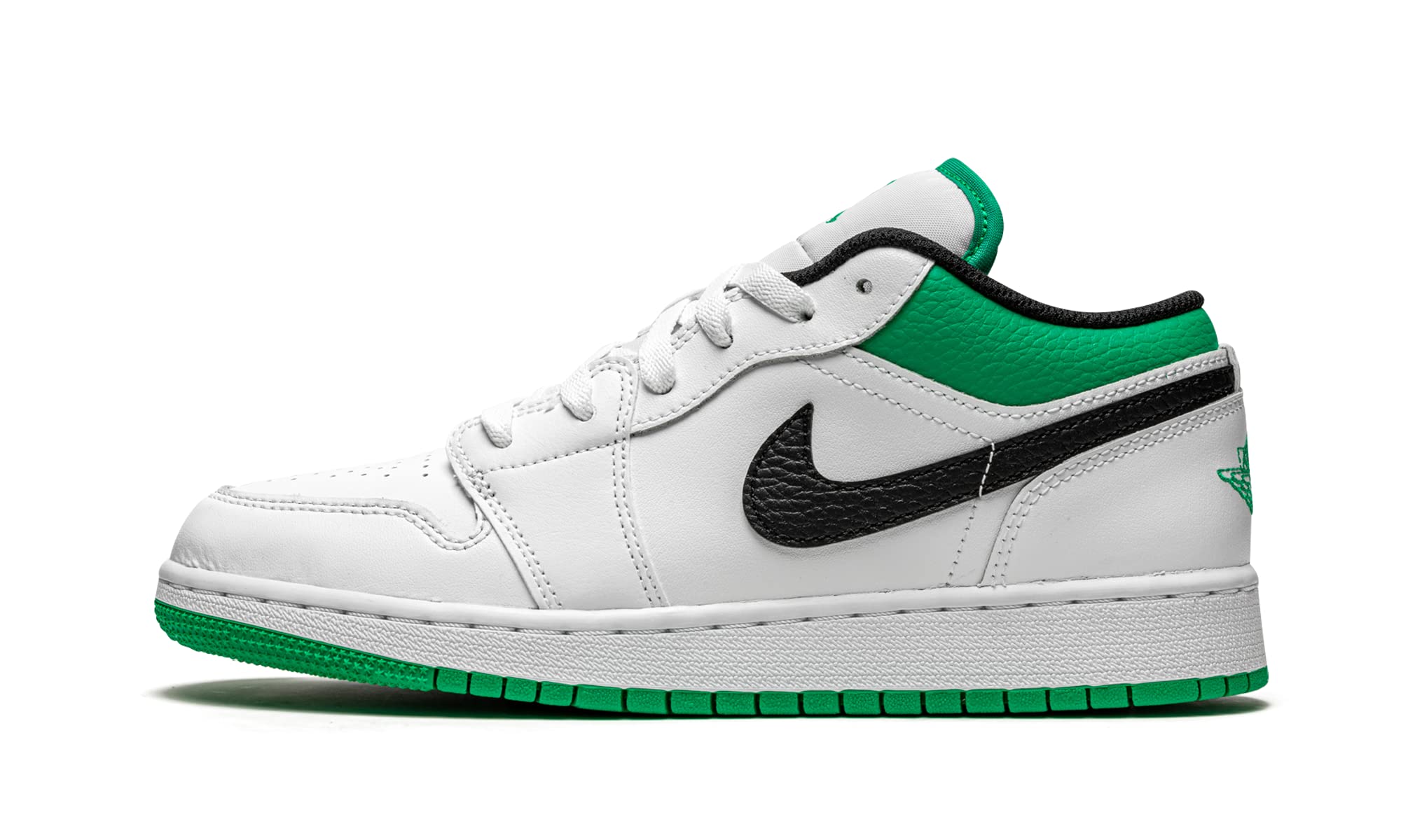 Nike Men's Basketball Shoes - High Performance Basketball Sneakers for Men - Lightweight & Breathable Court Shoes for Indoor/Outdoor Games & Training