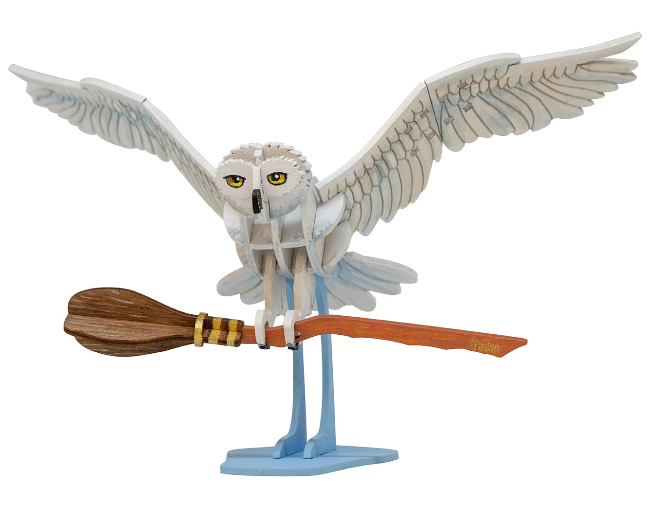 IncrediBuilds Harry Potter Hedwig 3D Wood Model Kit - DIY Book & Buildable Owl Figure for Fans & Collectors - Perfect for Home Decor, Gifts, and Harry Potter Themed Parties