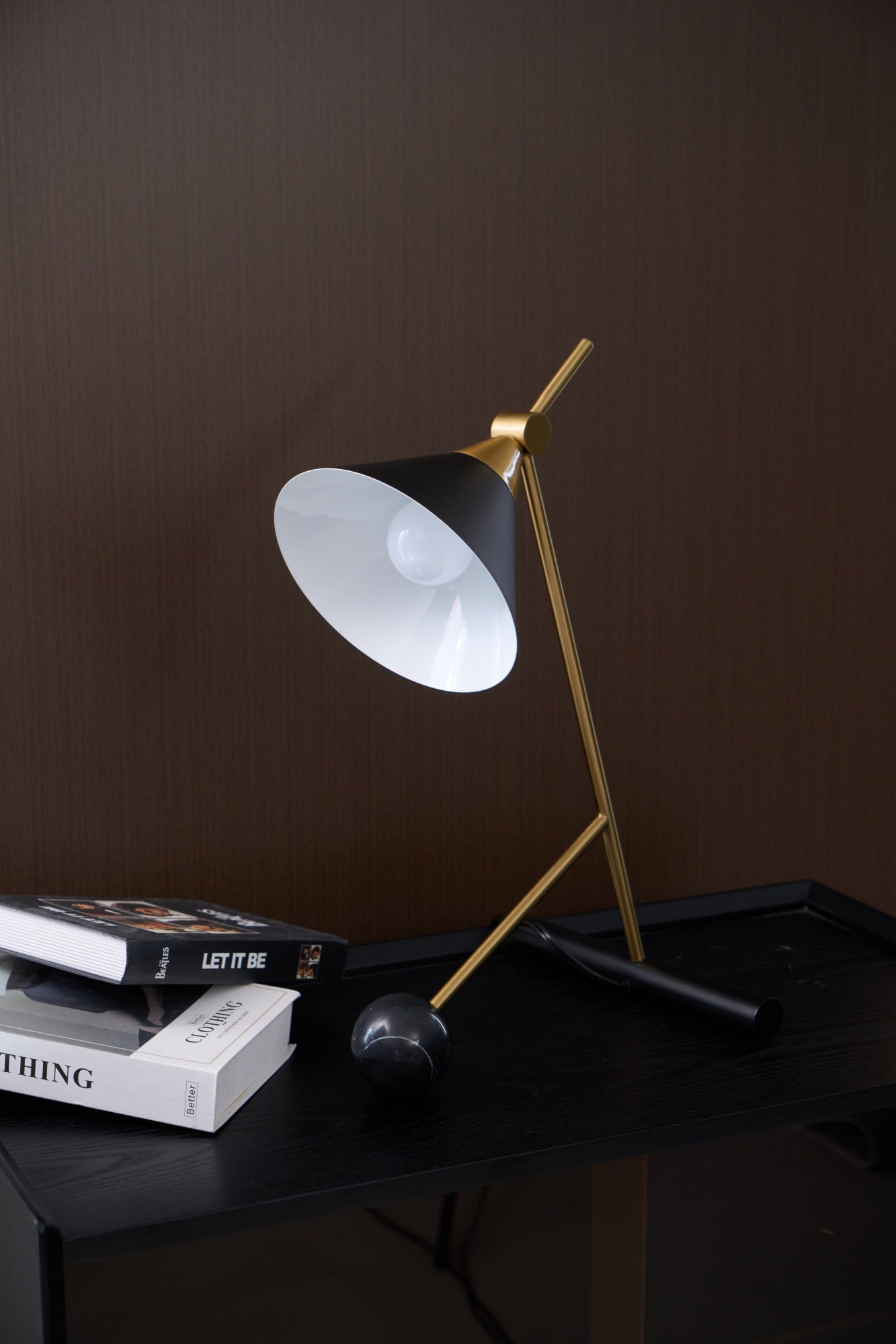 Cleo Table Lamp - Modern LED Desk Light for Home Office, Bedroom & Living Room - Stylish Nightstand Lamp with Adjustable Brightness for Reading & Decor