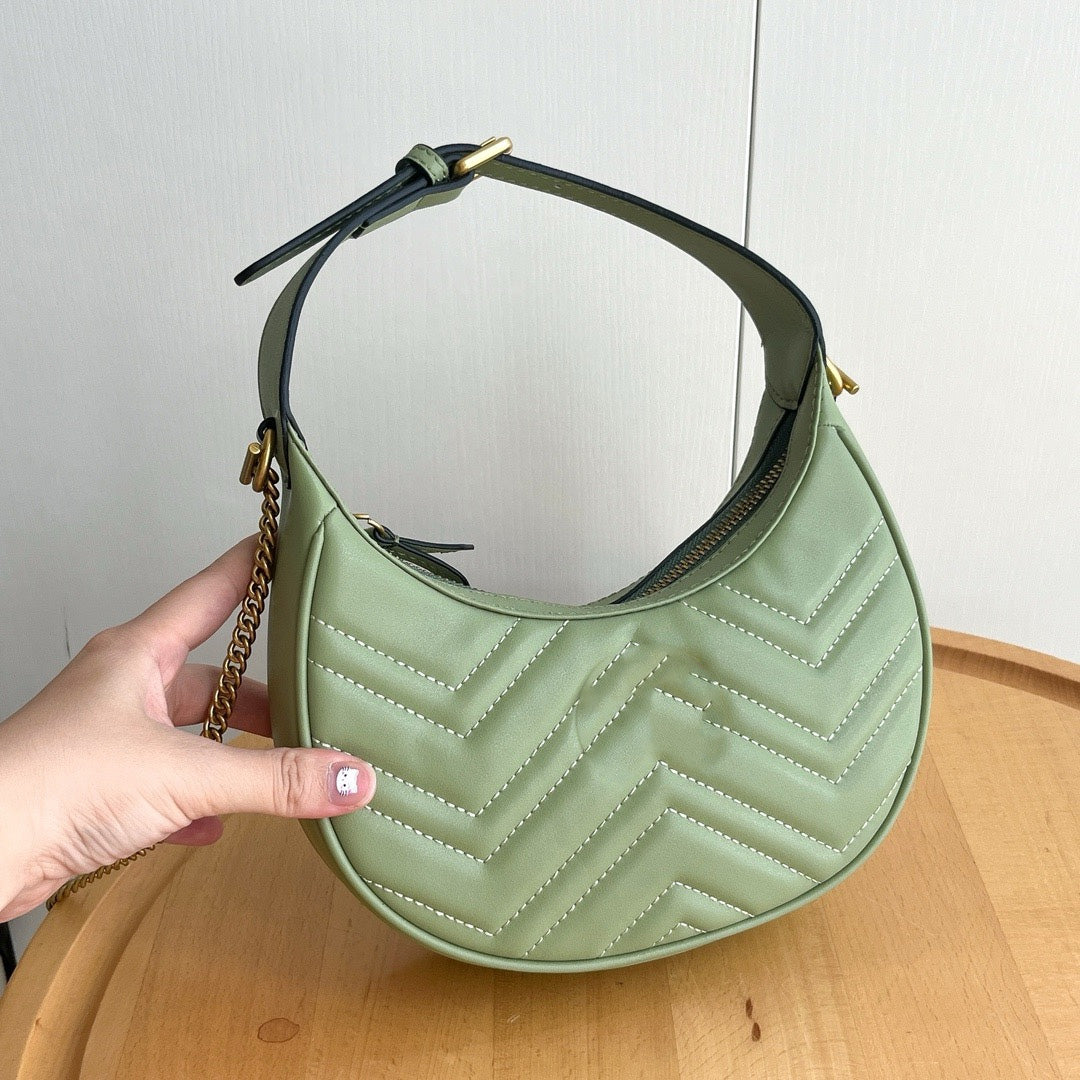 Moon Shaped Handbag for Women - Stylish Crescent Moon Purse for Evening Parties, Date Nights & Special Occasions