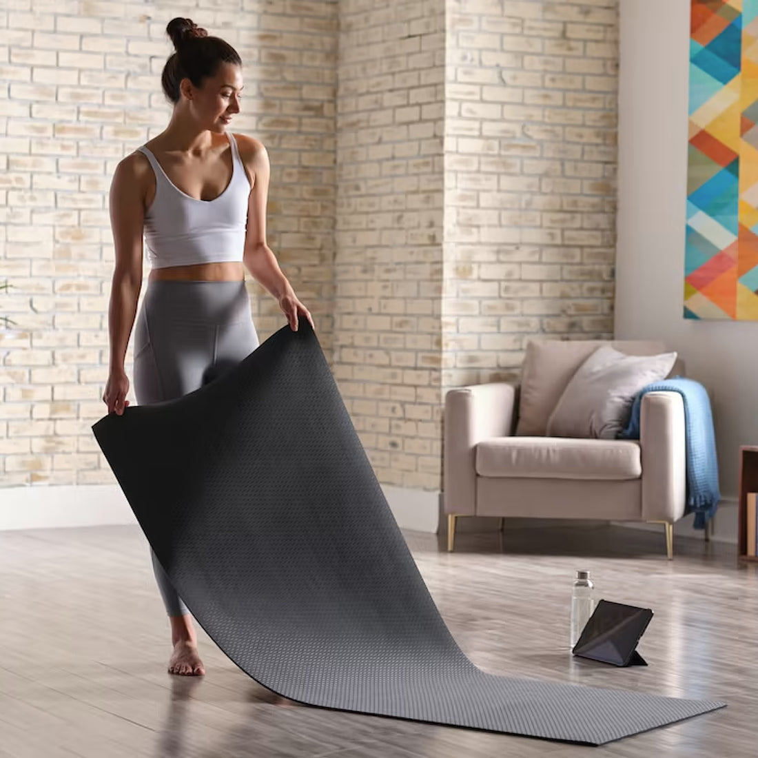 Premium 6mm Thick Non-Slip Rubber Yoga Mat for Home & Studio Workouts - Eco-Friendly Exercise Mat for Pilates, Stretching & Fitness Training