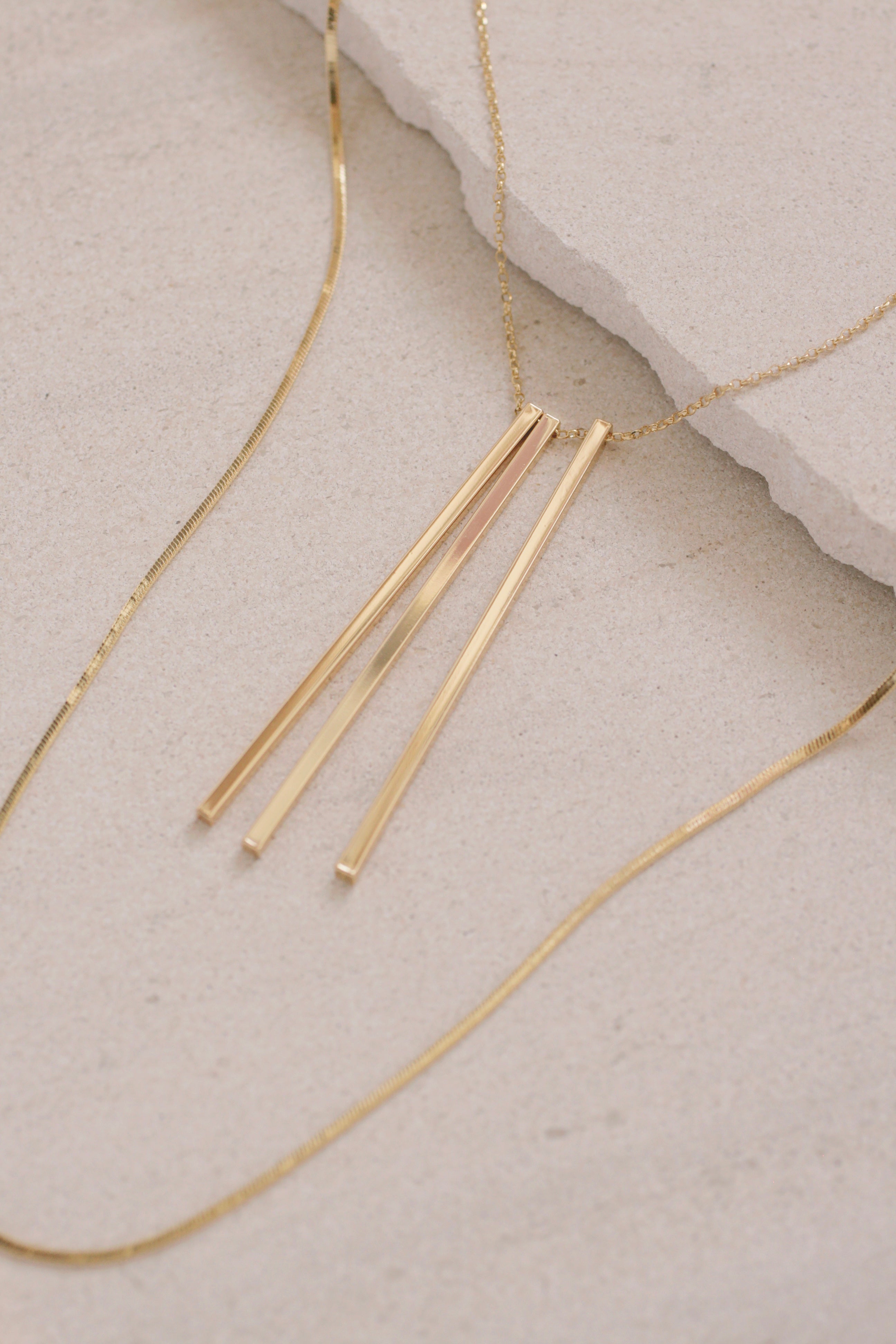 Elegant Long Linear Layered Necklace for Women - Minimalist Dainty Gold Layered Chain Necklace - Perfect for Everyday Wear, Office, Date Night & Special Occasions