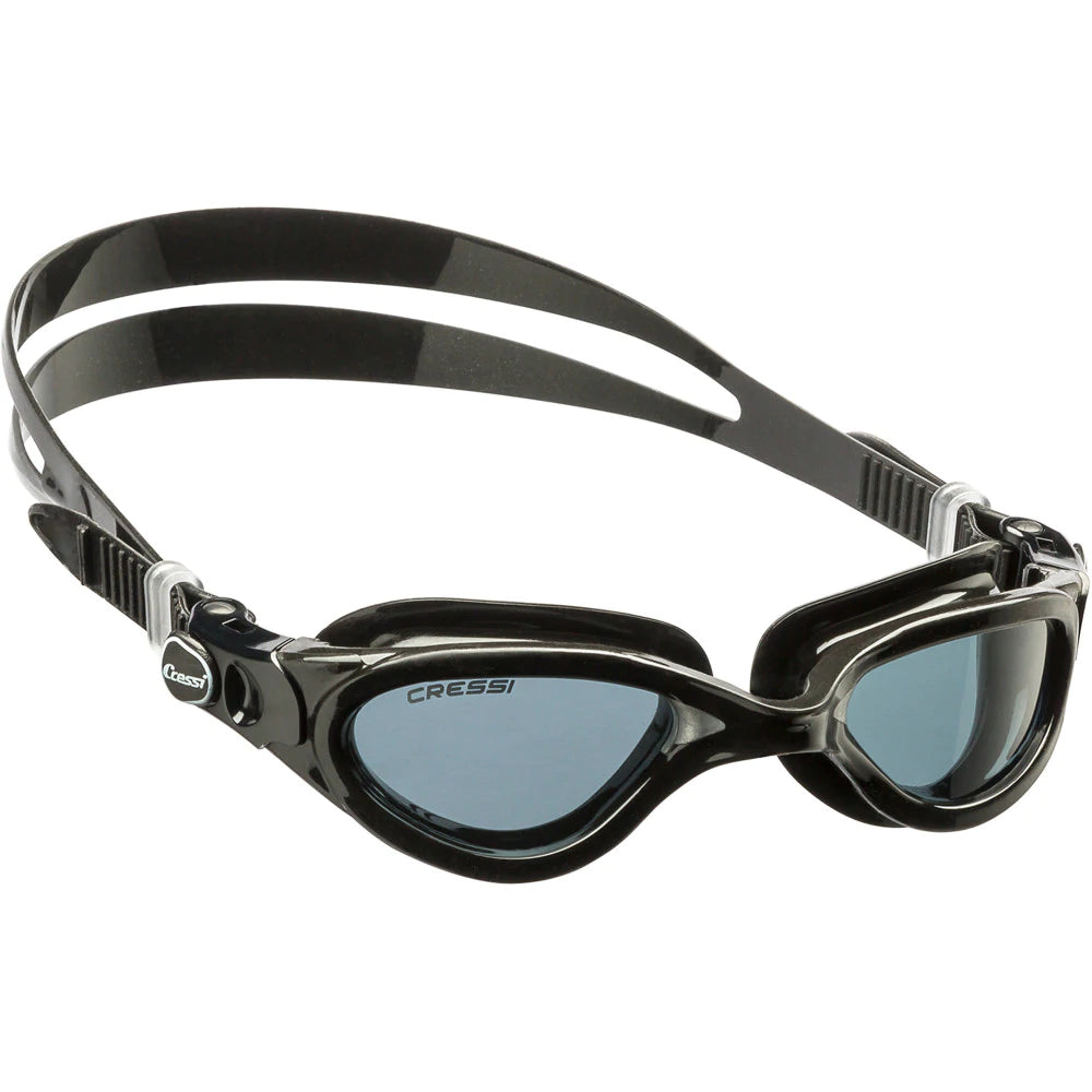 Cressi Flash Scuba Diving Mask with Black/Tinted Lens - Perfect for Snorkeling, Spearfishing & Underwater Photography