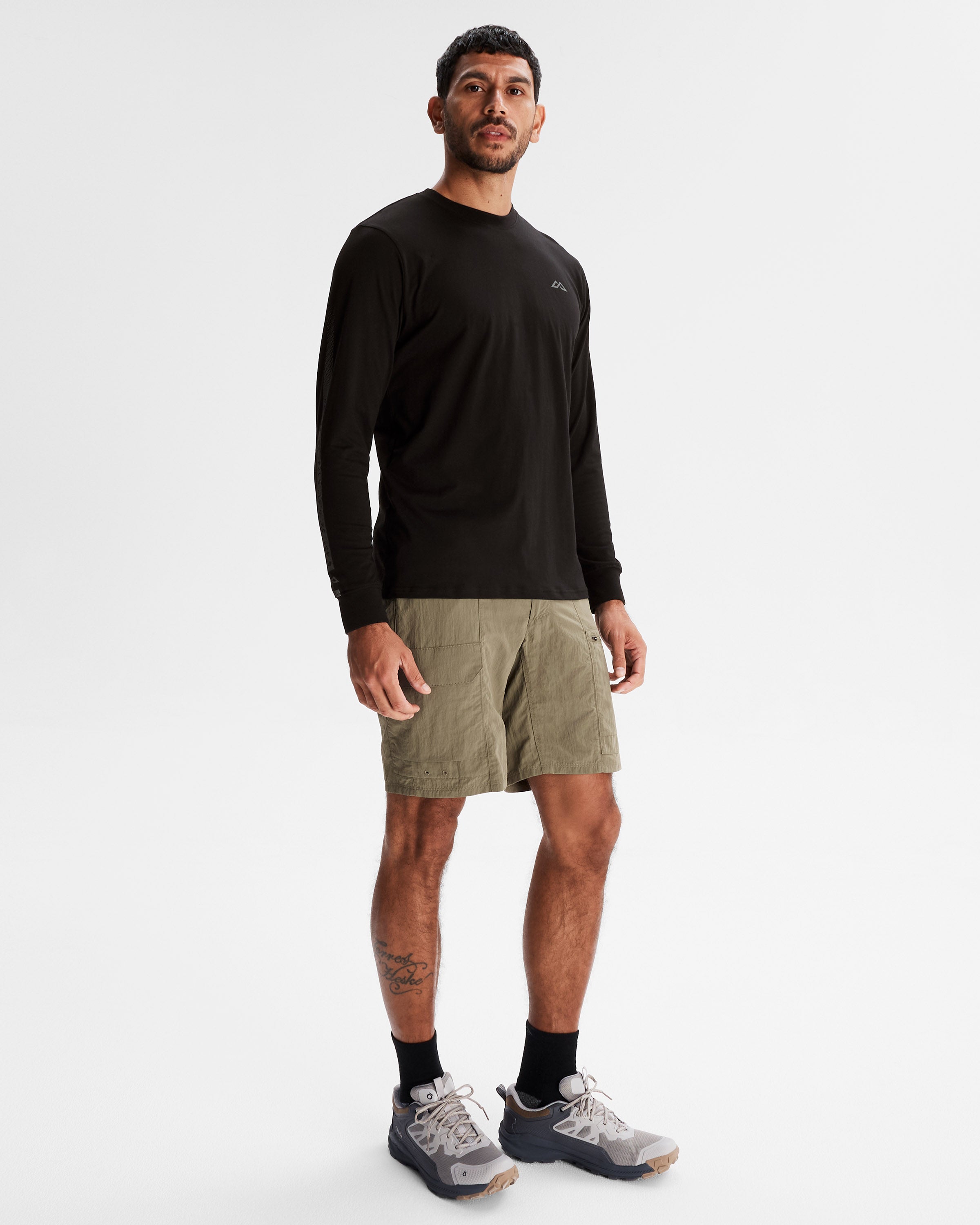 Organic Cotton Men's Long Sleeve T-Shirt - Black | Eco-Friendly Casual Wear for Everyday & Outdoor Activities