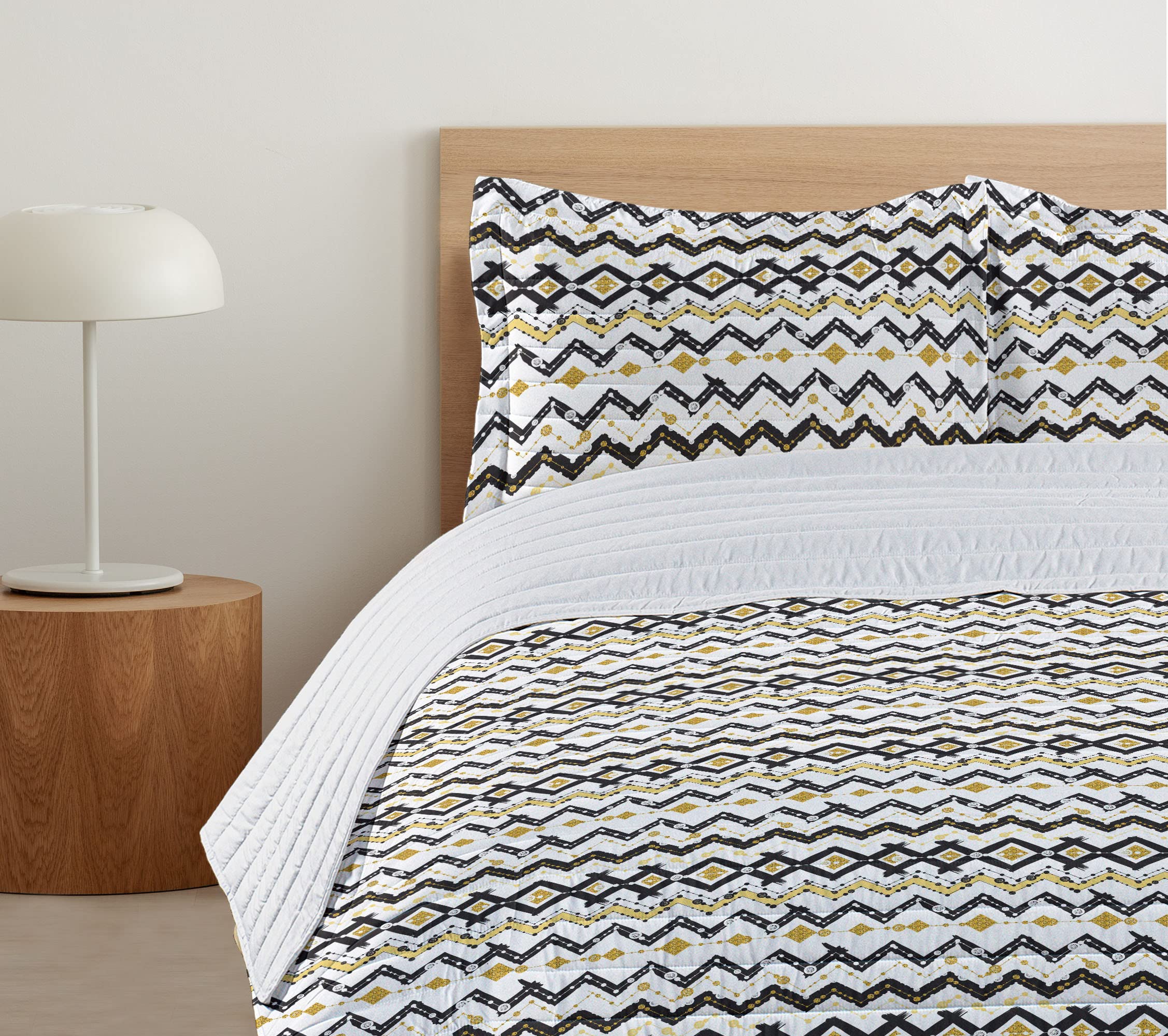 Lunarable Chevron Microfiber Bedspread Set - Tribal Grunge Zig Zag Stripes & Triangles Design - Soft Queen Size Bedding with Pillow Shams & Comforter in Black, White & Yellow - Perfect for Bohemian Bedroom Decor & Guest Room Styling