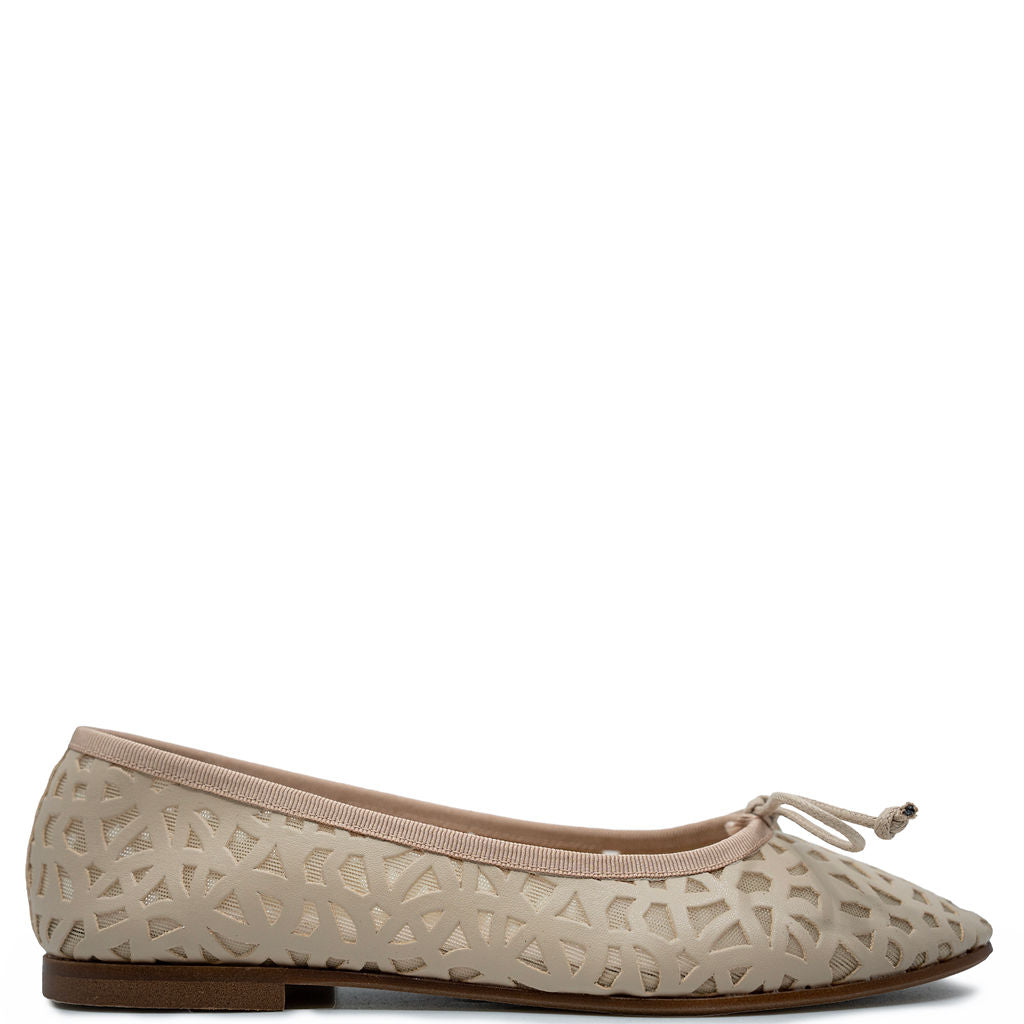 Beberlis Beige Basket Flat Shoes - Comfortable & Stylish Women's Casual Flats for Everyday Wear | Perfect for Walking, Shopping, and Office Outfits